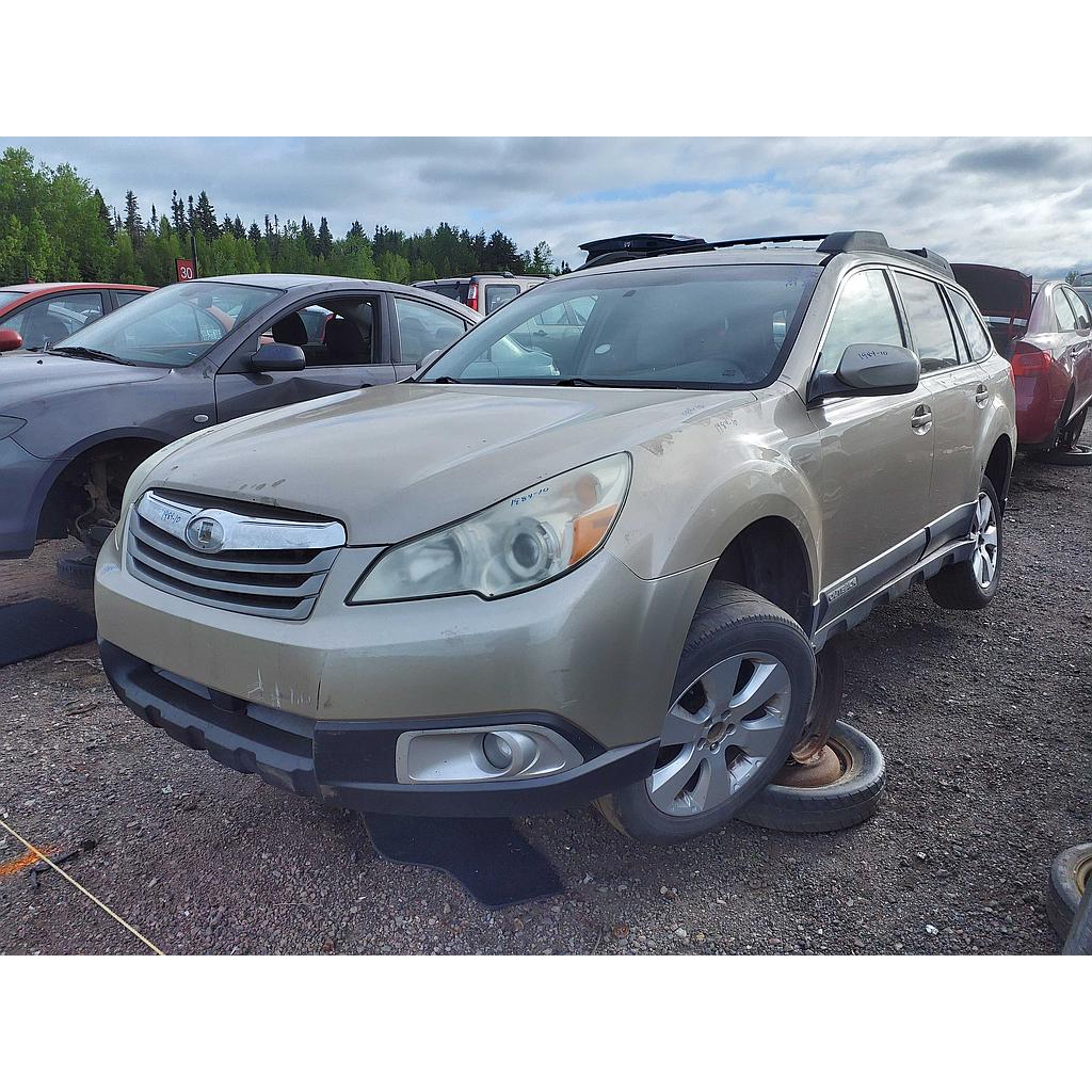 SUBARU OUTBACK 2010