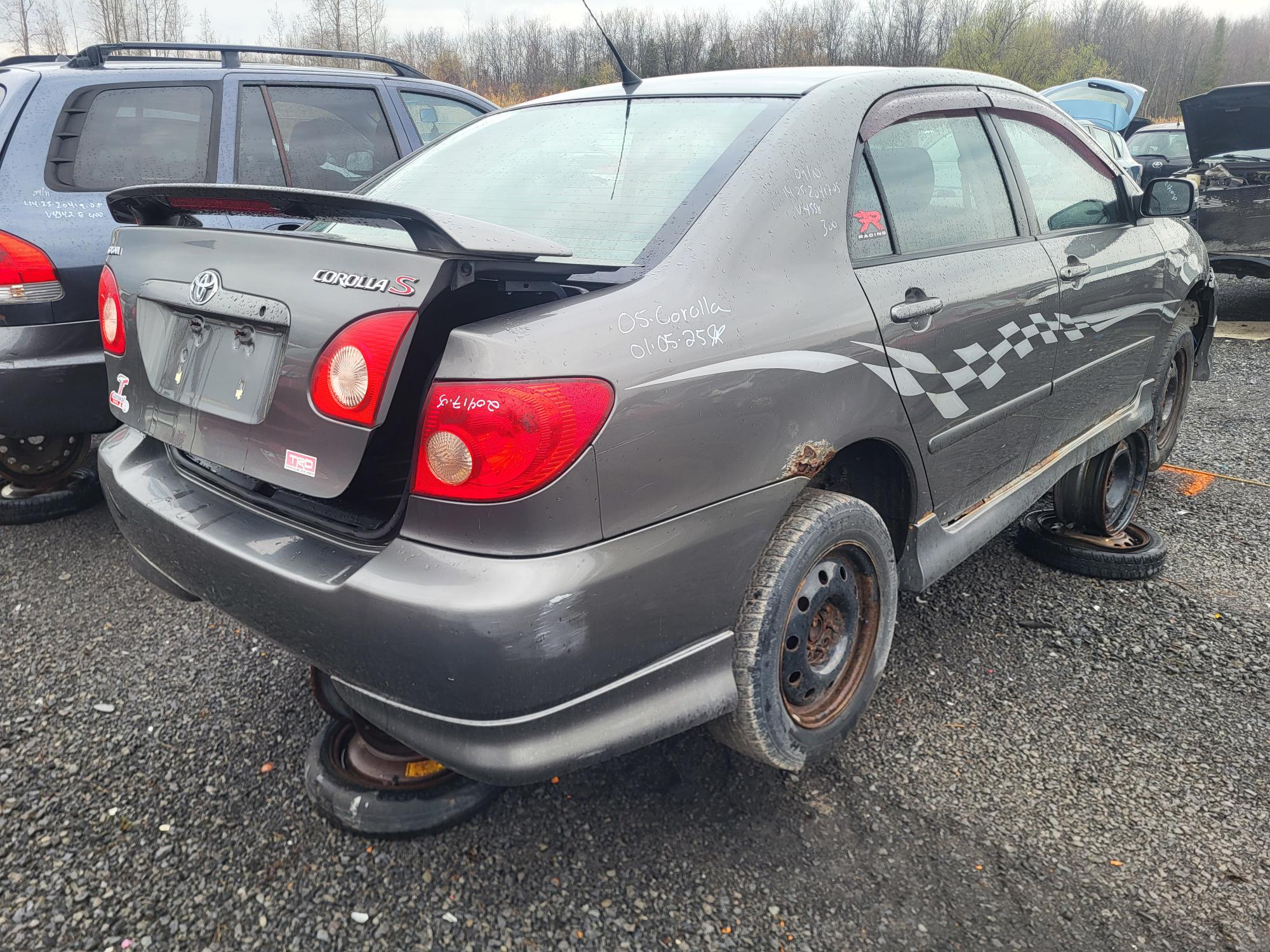TOYOTA COROLLA 2005