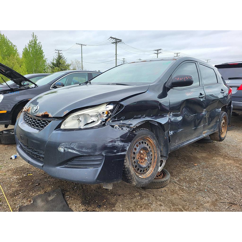 TOYOTA MATRIX 2010