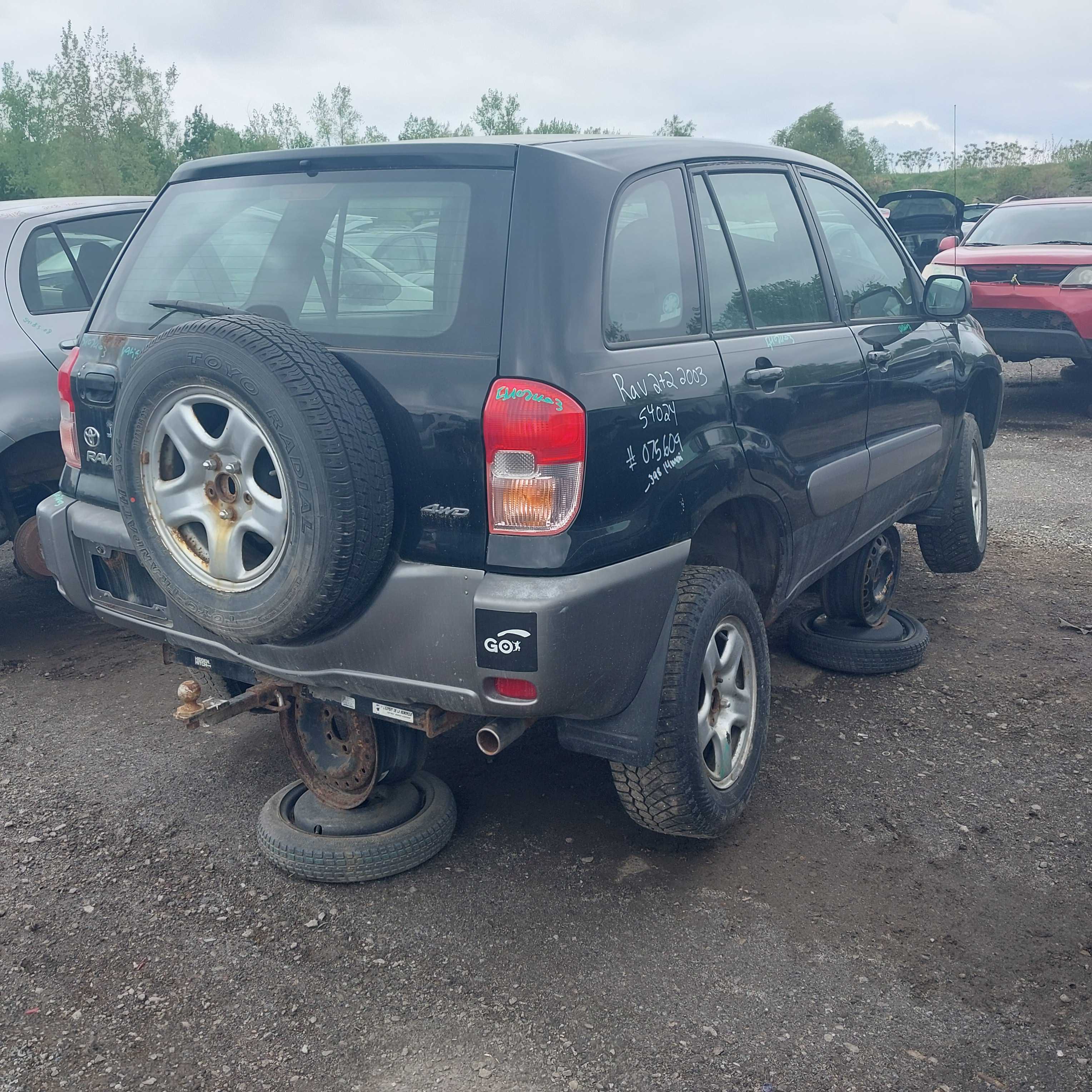 TOYOTA RAV4 2003