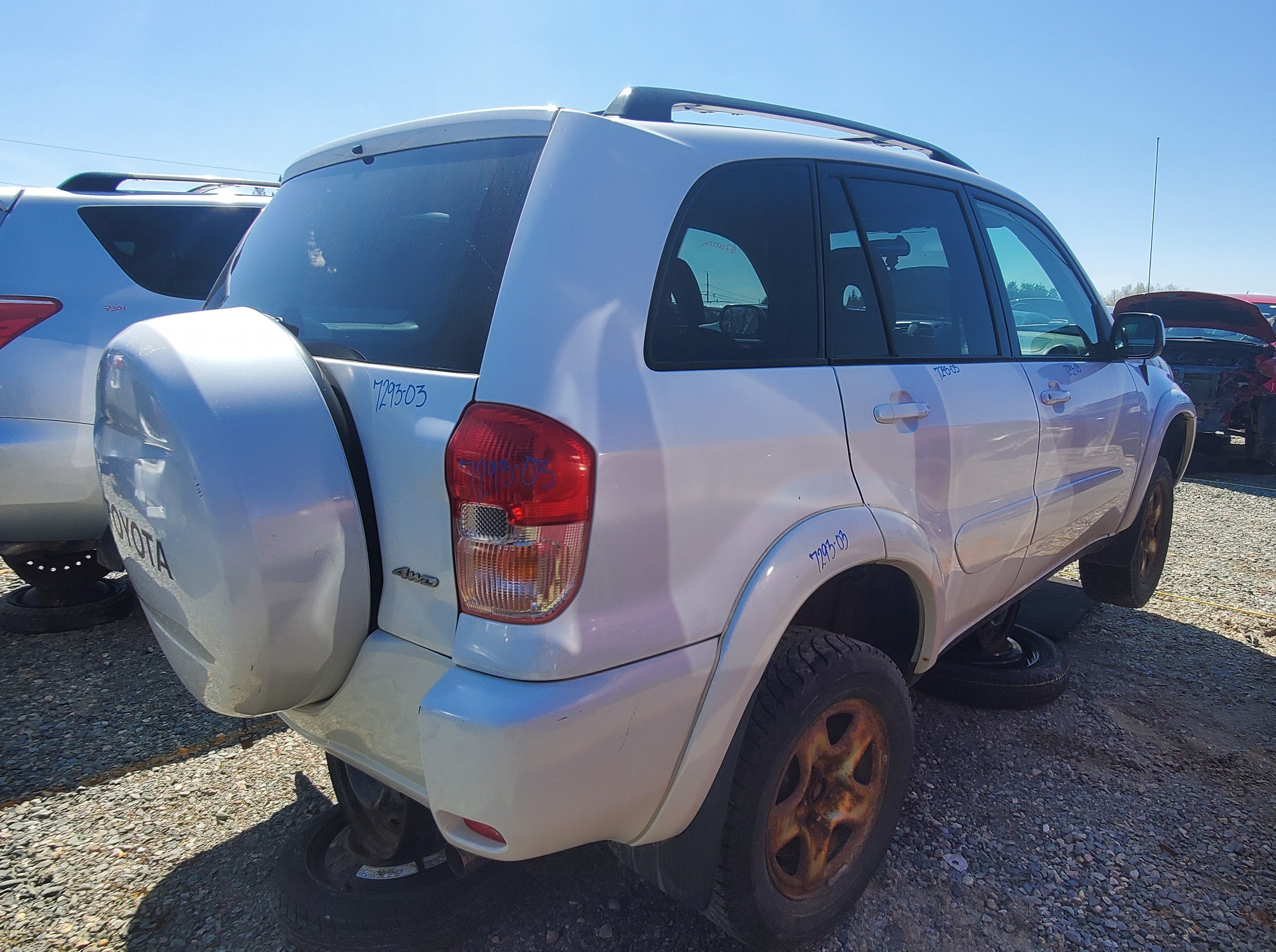 TOYOTA RAV4 2003
