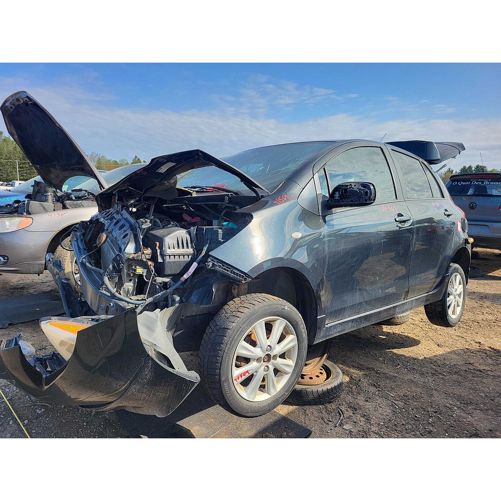 TOYOTA YARIS 2011