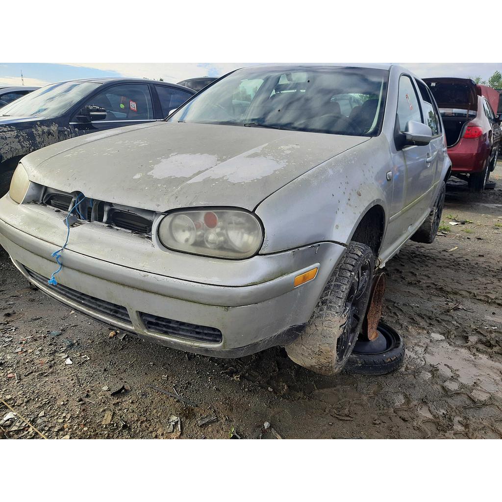 VOLKSWAGEN GOLF 2003