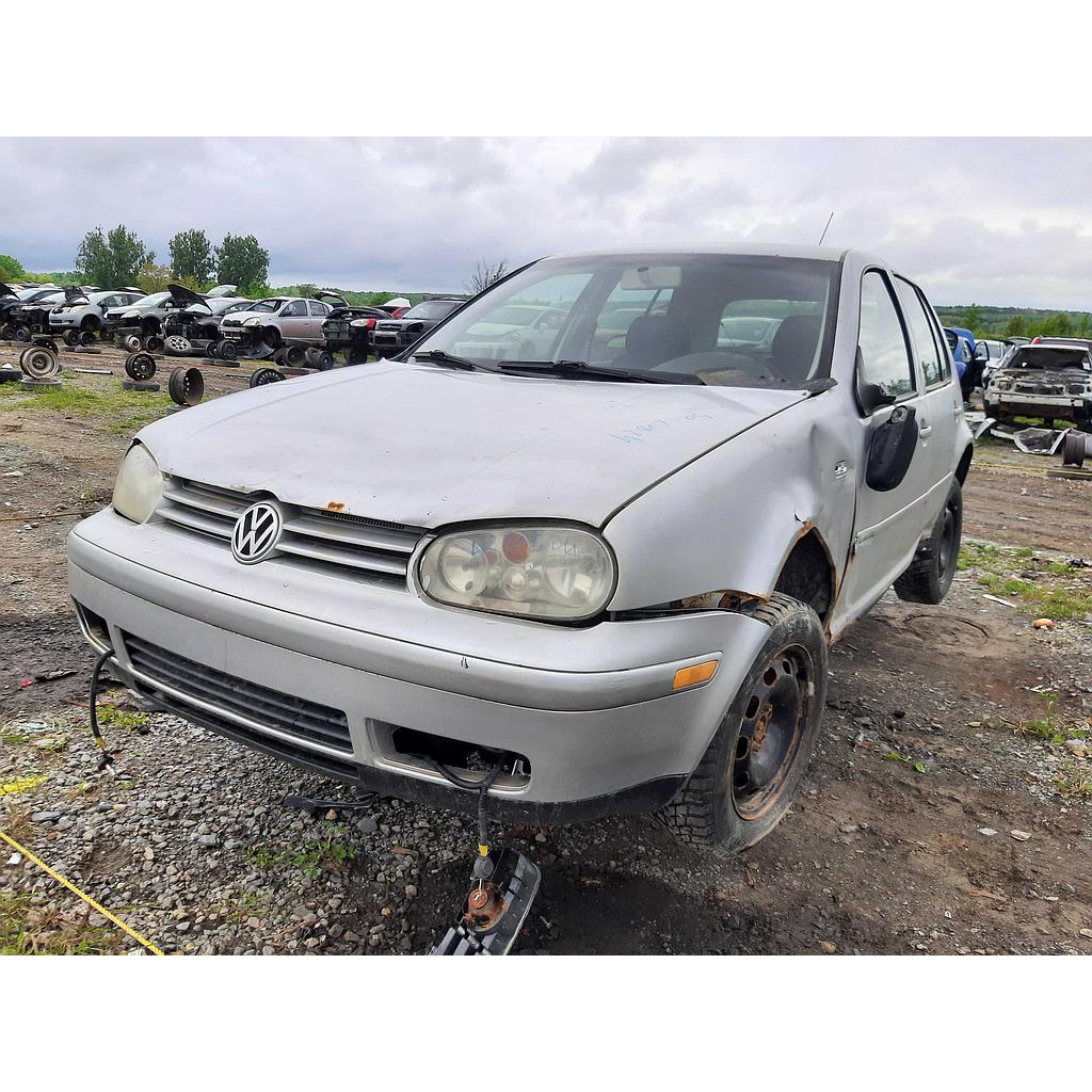 VOLKSWAGEN GOLF 2004