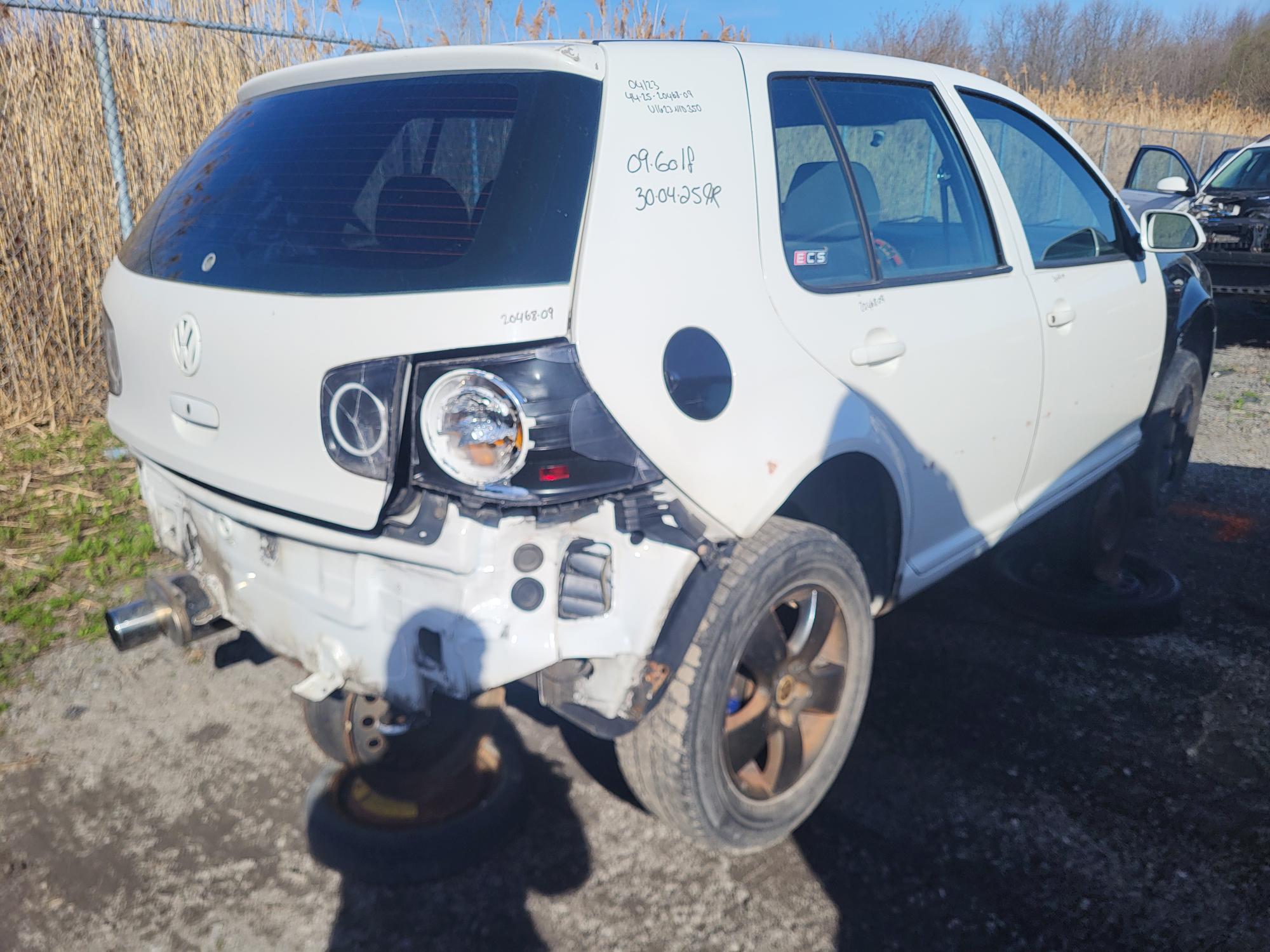 VOLKSWAGEN GOLF 2009