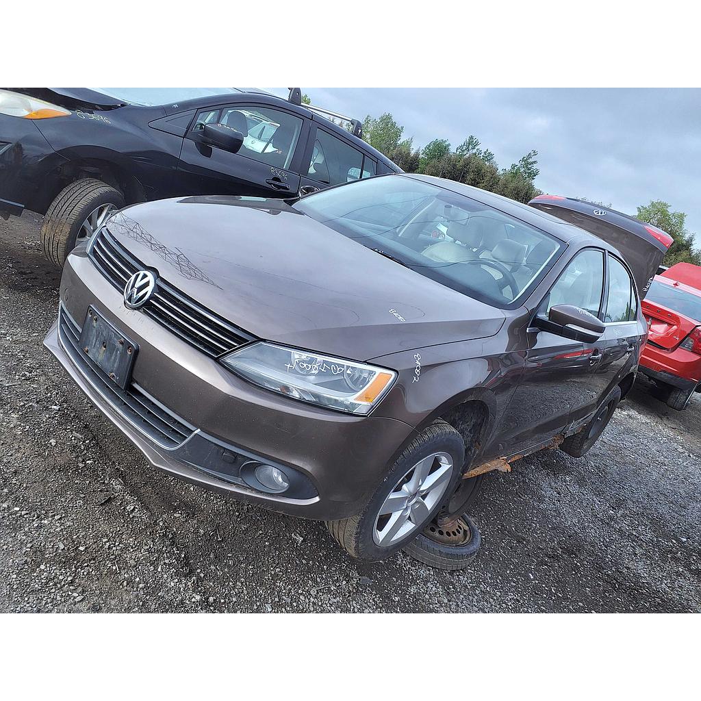 VOLKSWAGEN JETTA 2011