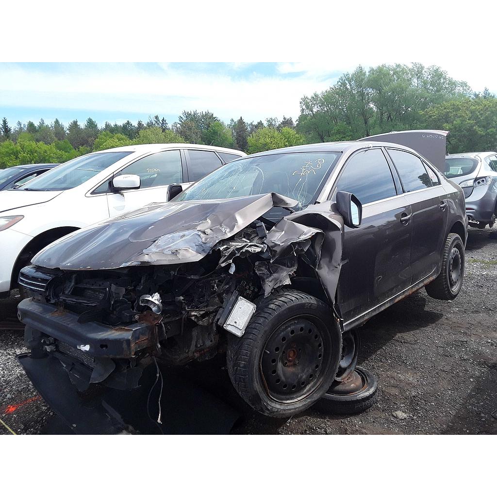 VOLKSWAGEN JETTA 2013