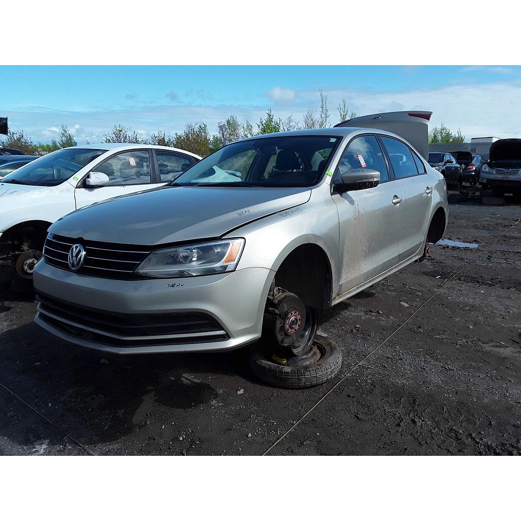VOLKSWAGEN JETTA 2015