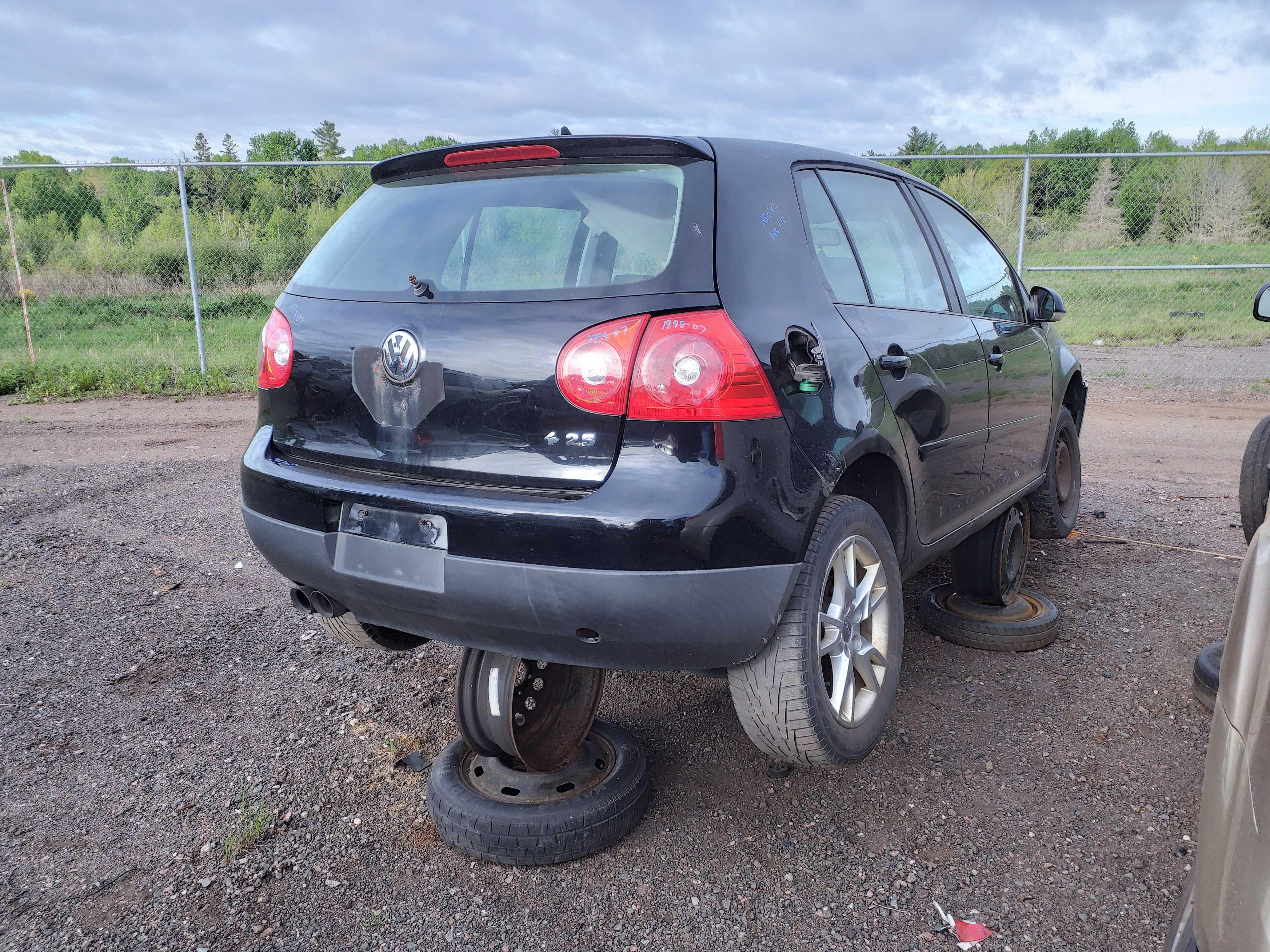 VOLKSWAGEN RABBIT 2007