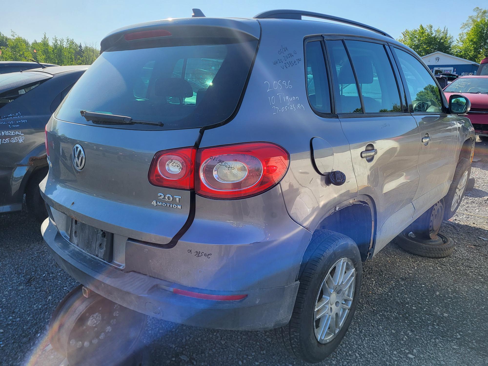 VOLKSWAGEN TIGUAN 2010