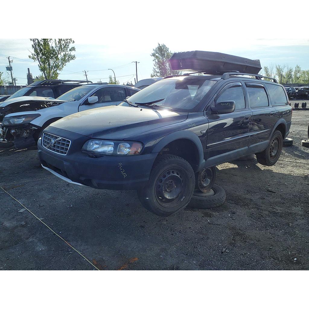 VOLVO V70 2004