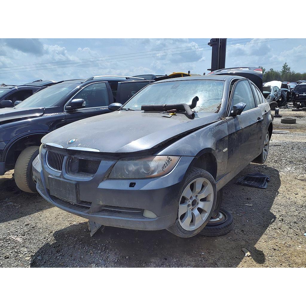 BMW 330 2006
