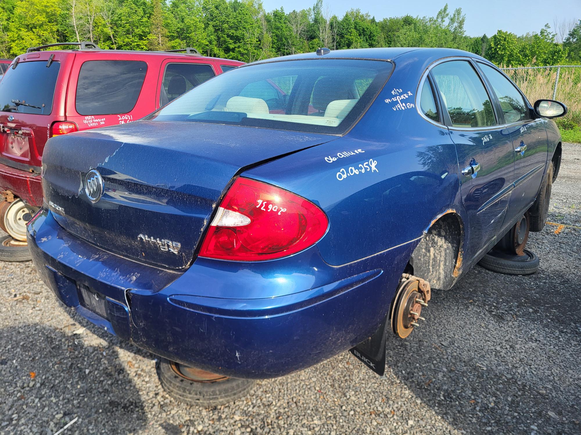 BUICK ALLURE 2006