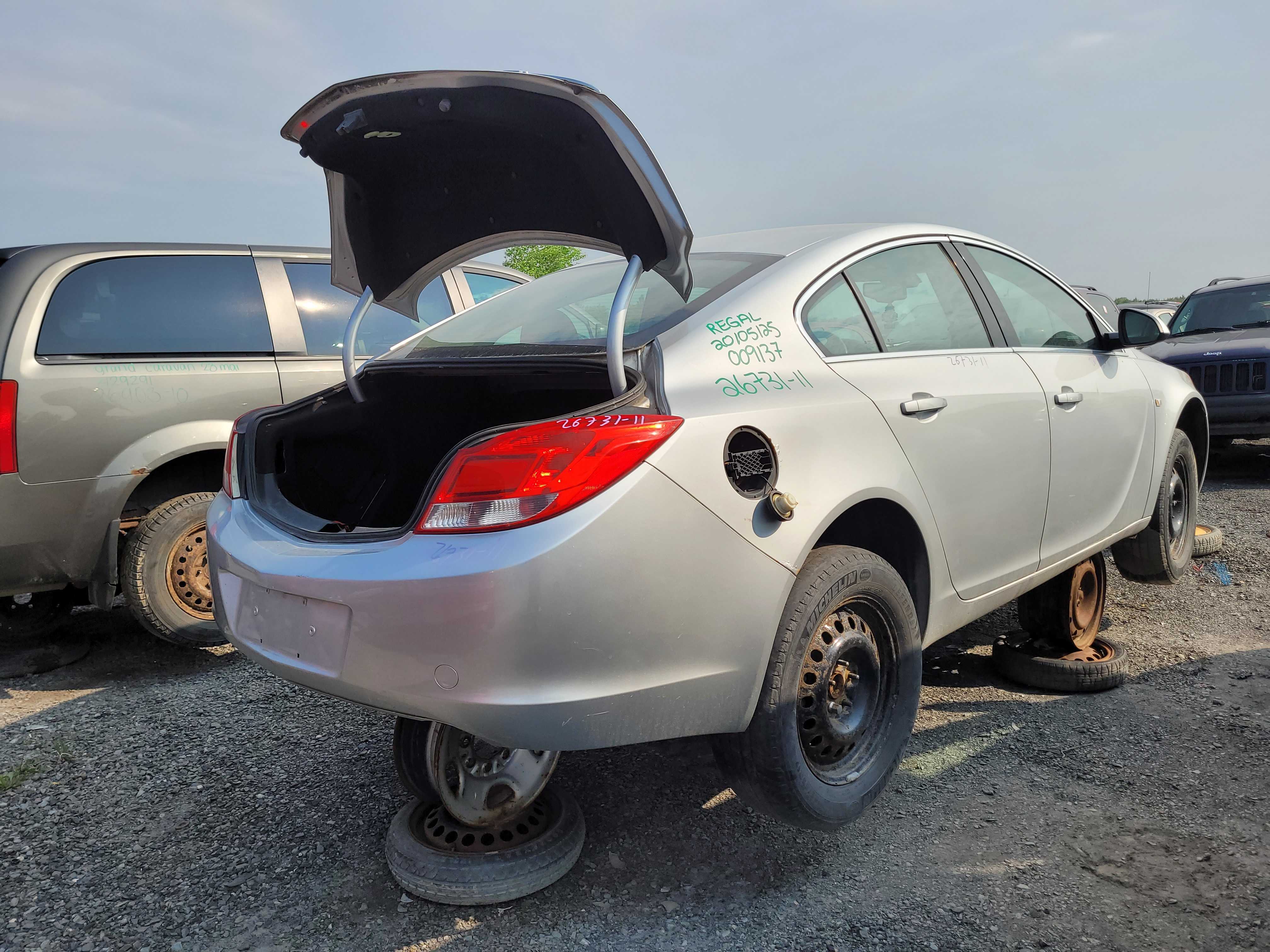 BUICK REGAL 2011