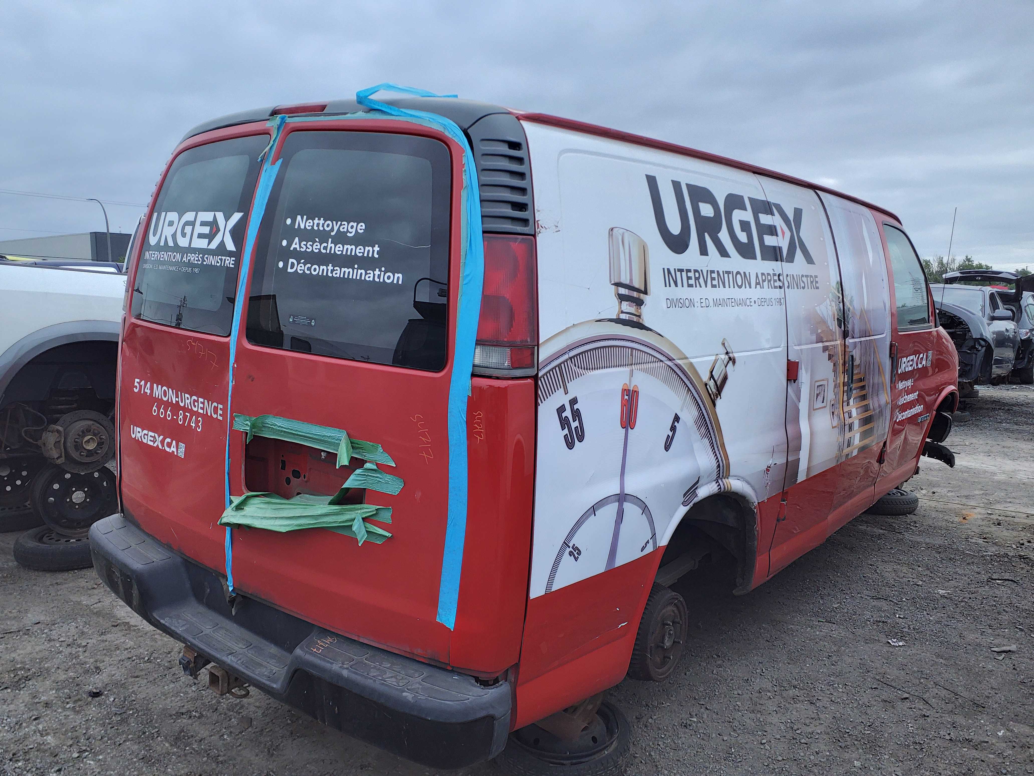CHEVROLET EXPRESS VAN 2002