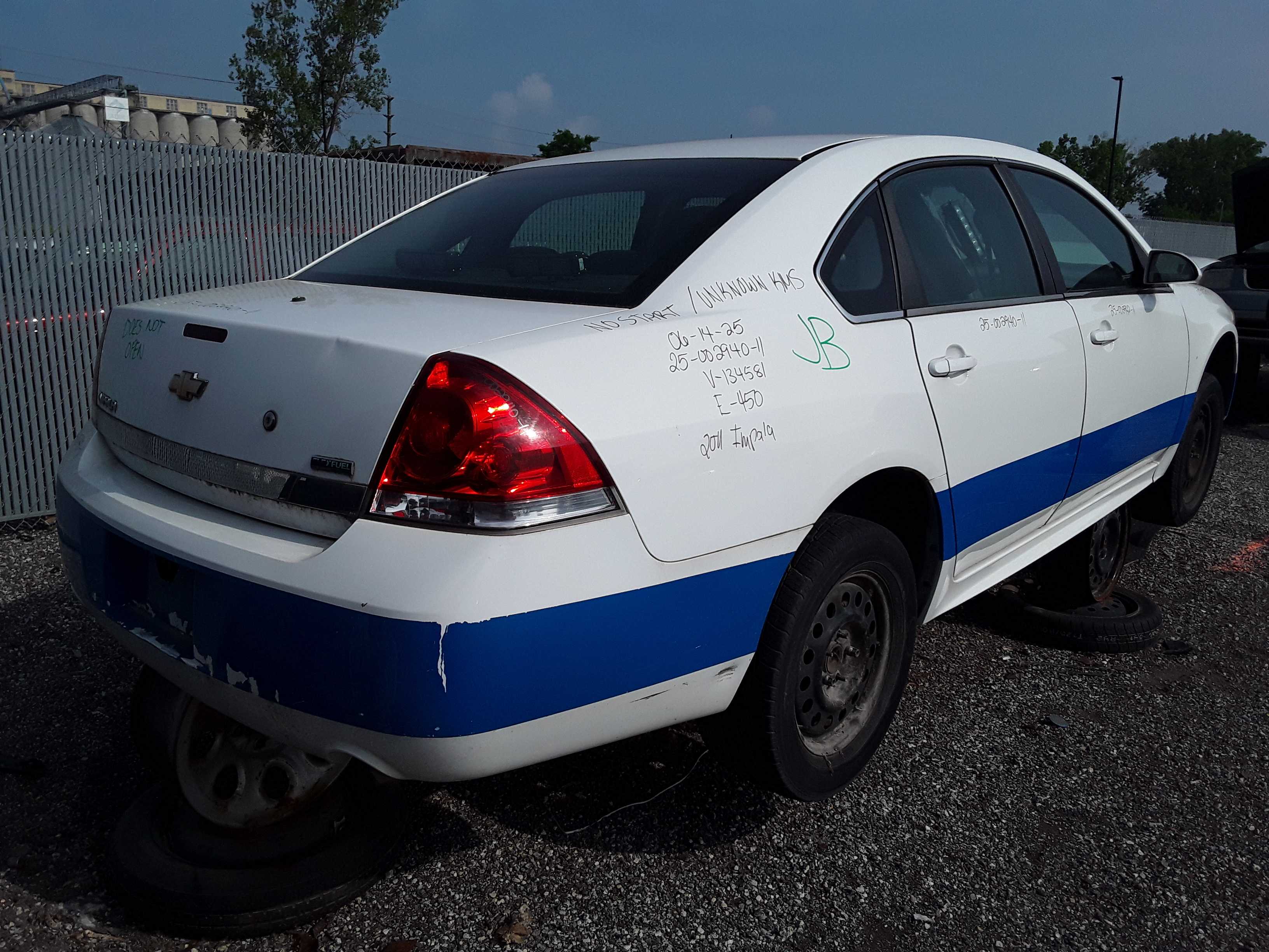 CHEVROLET IMPALA 2011