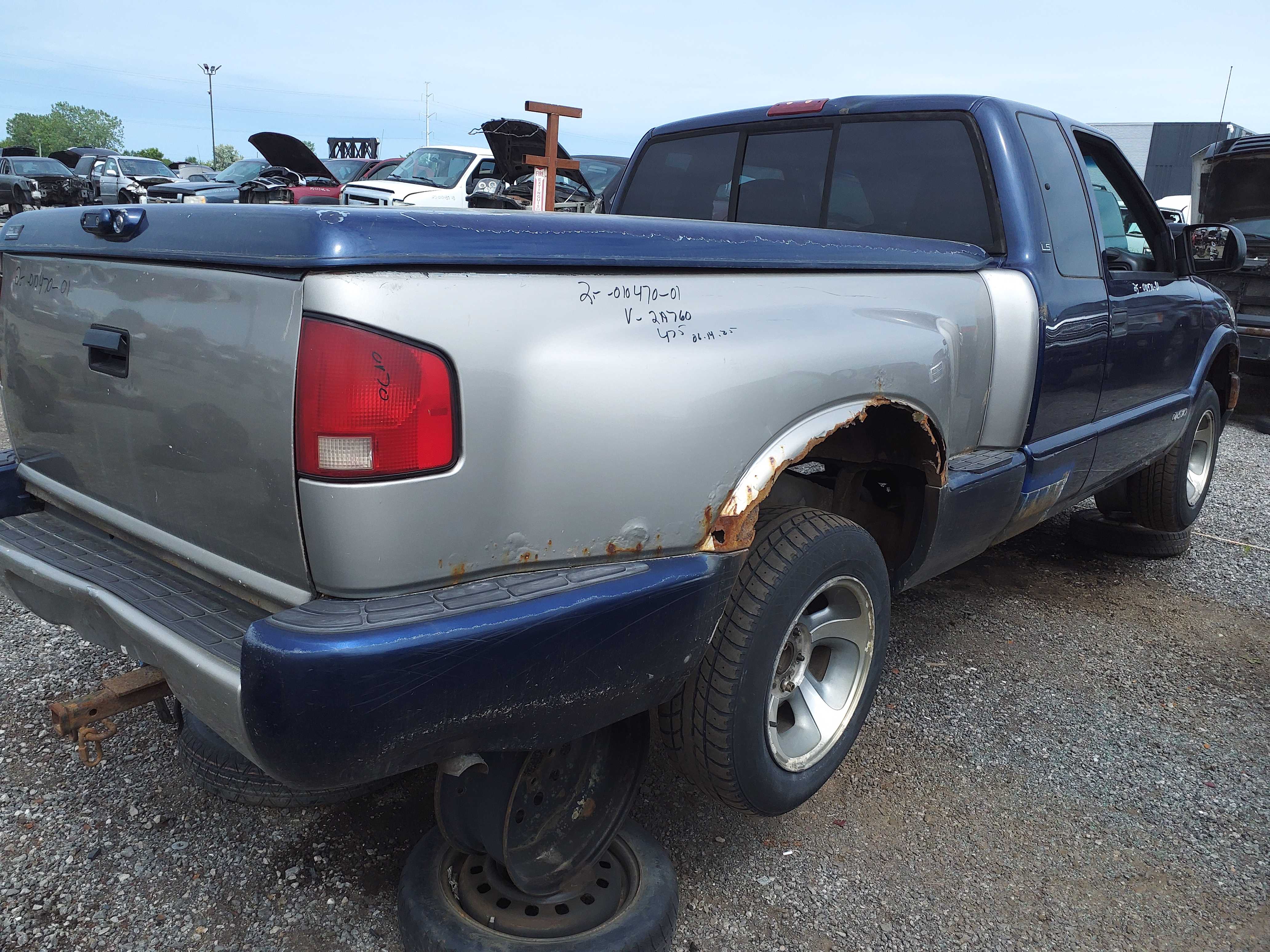 CHEVROLET S-10 2001