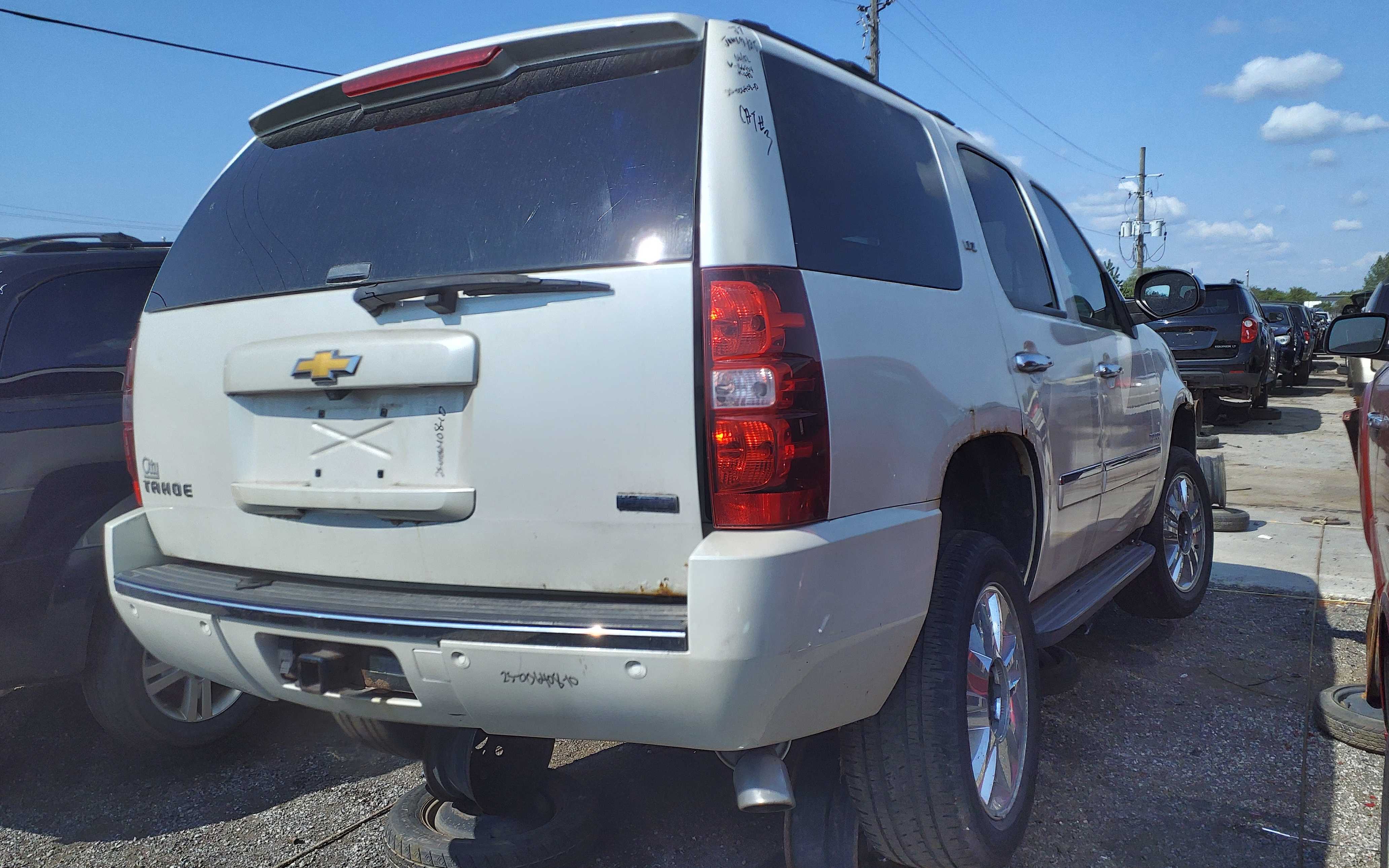 CHEVROLET TAHOE 2010