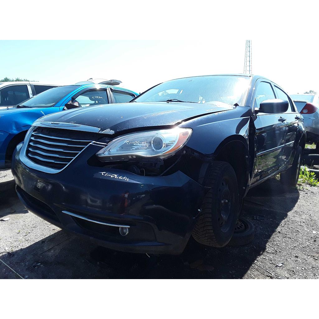 CHRYSLER 200 2012