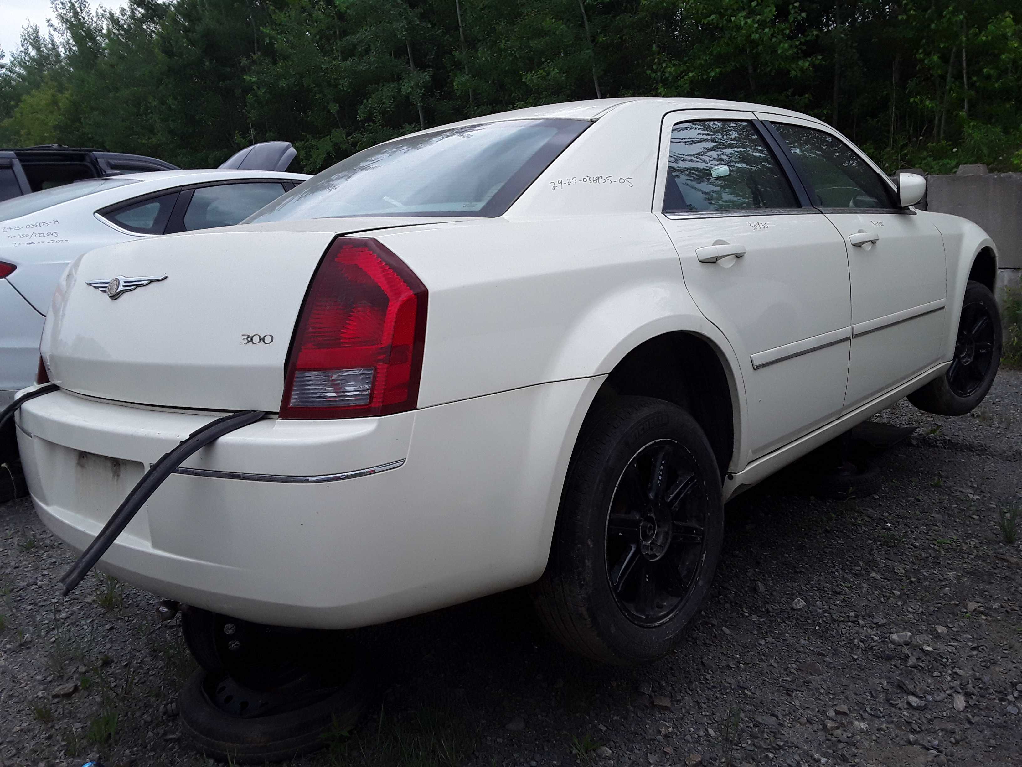 CHRYSLER 300 2005
