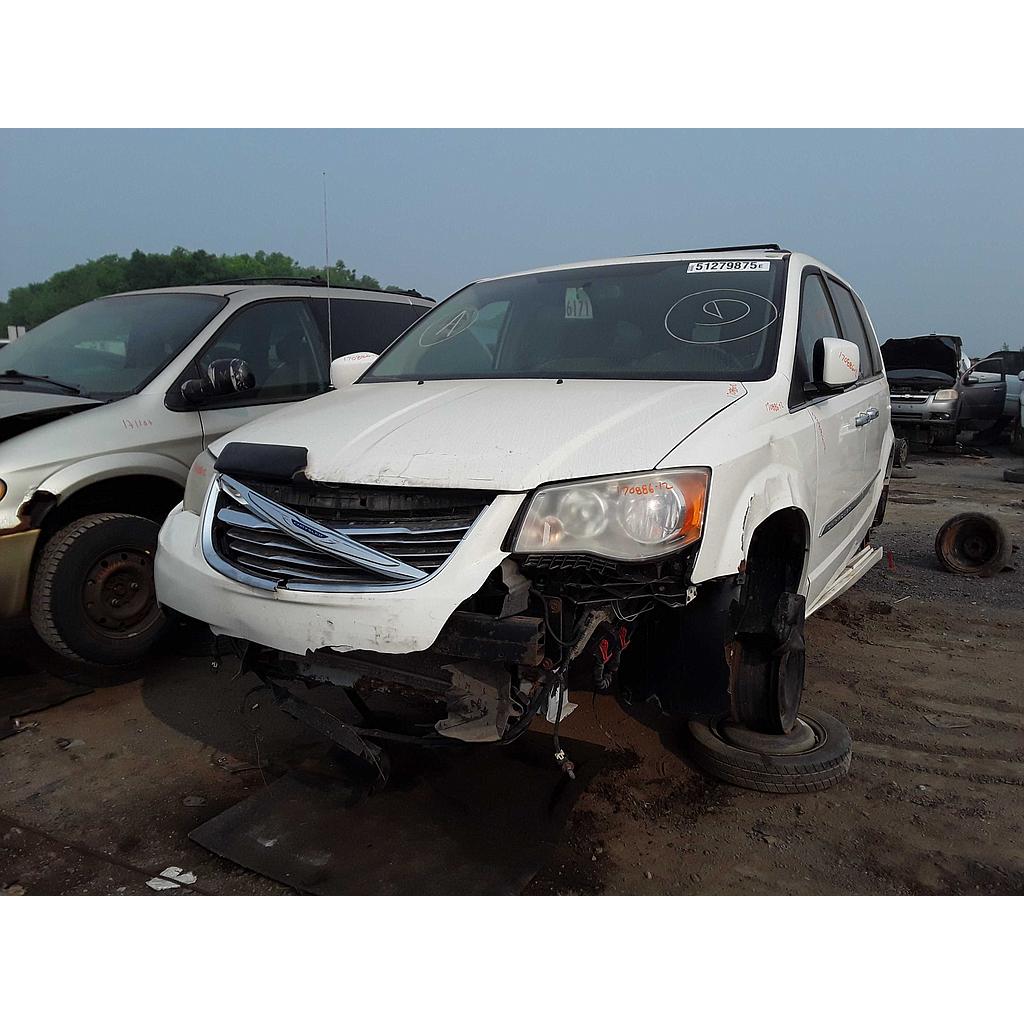 CHRYSLER TOWN & COUNTRY 2012