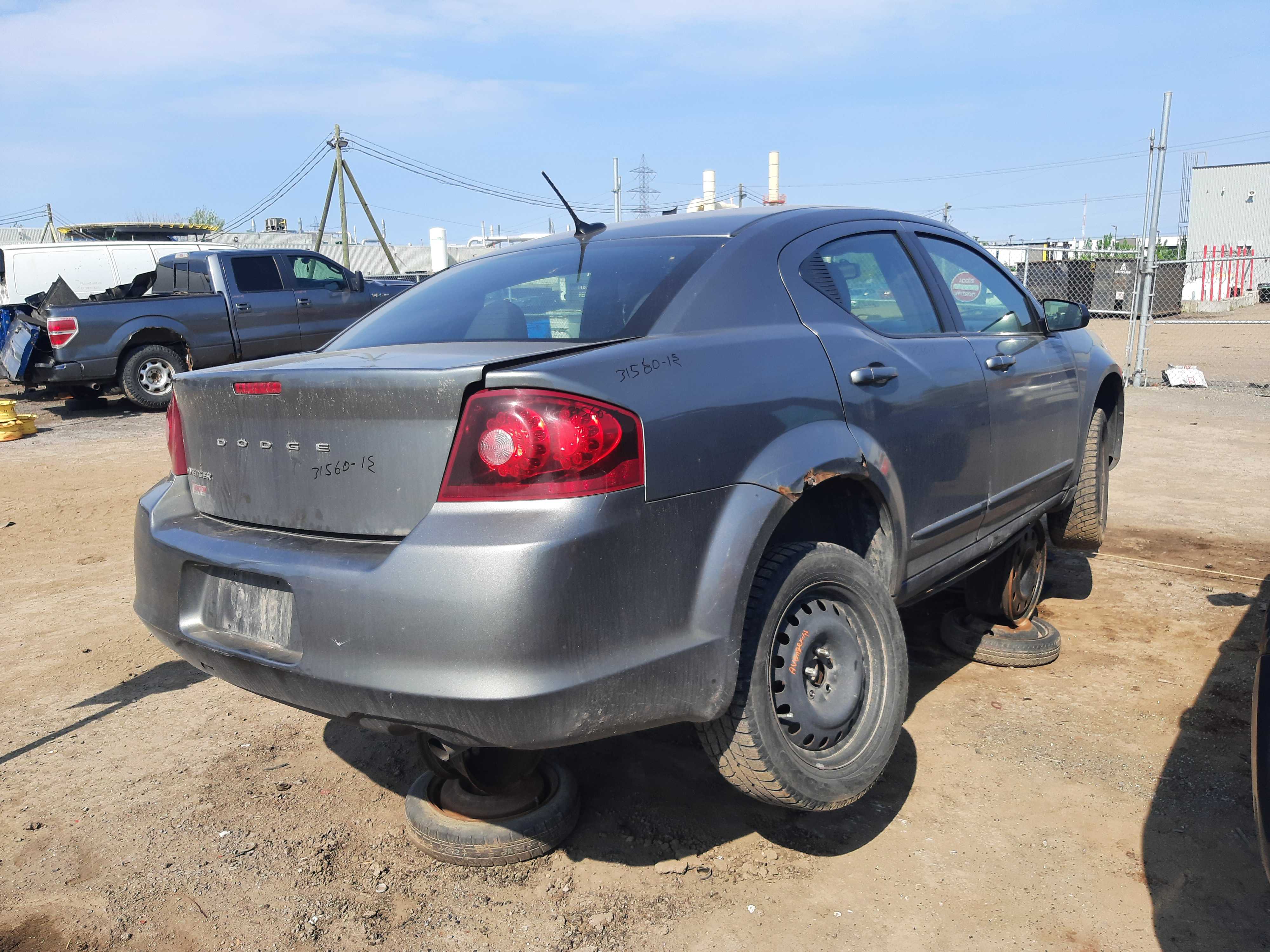 DODGE AVENGER 2012