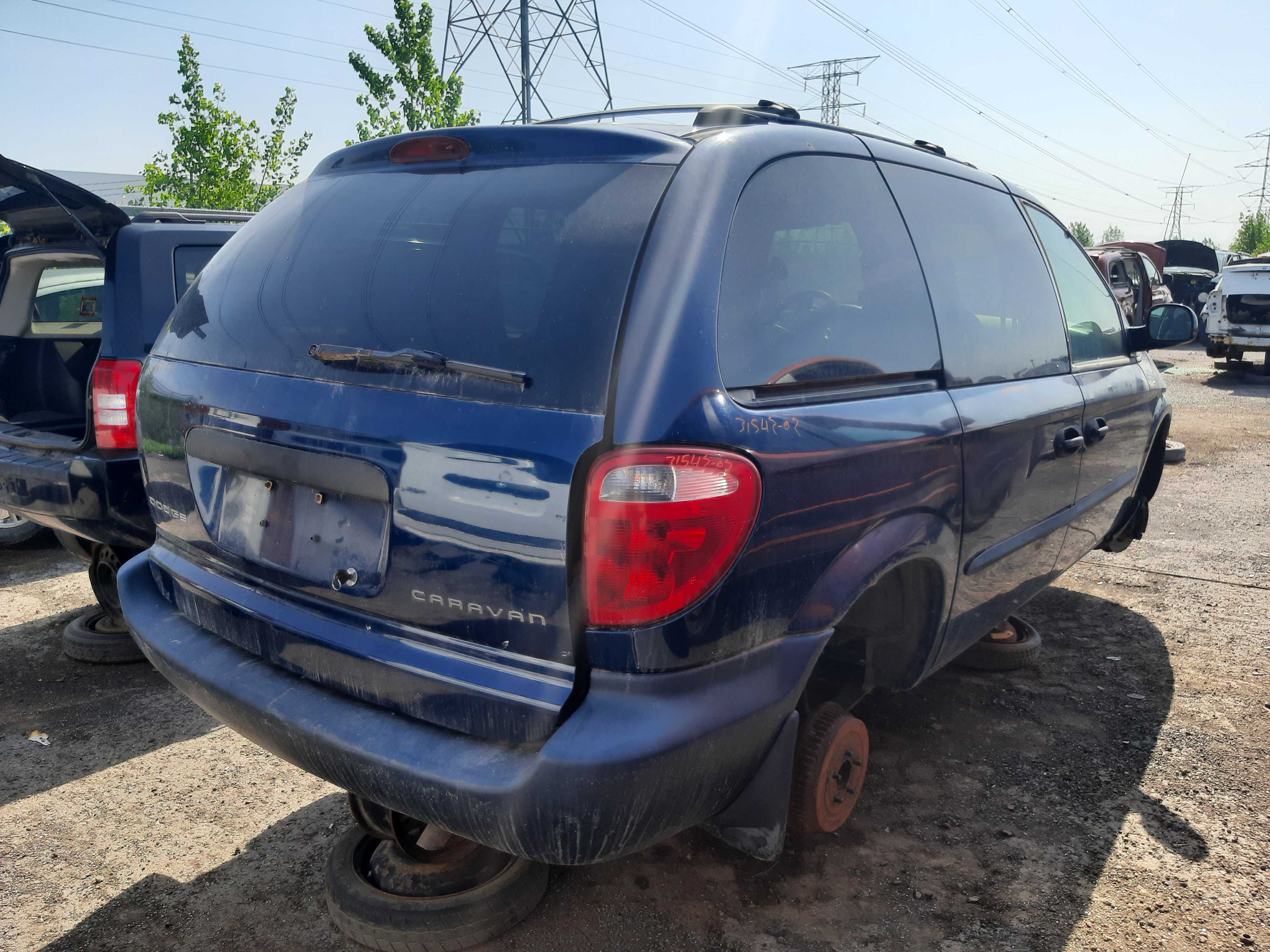 DODGE CARAVAN 2002