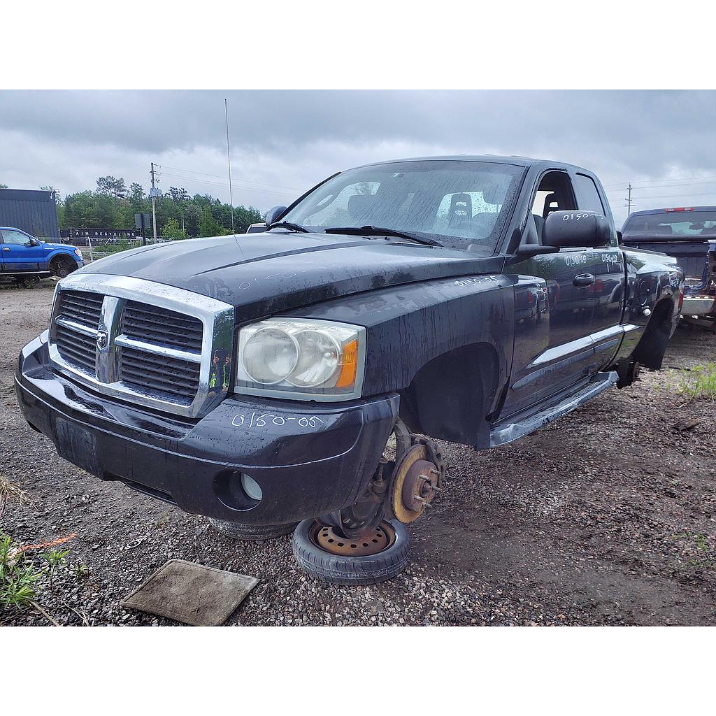 DODGE DAKOTA 2005