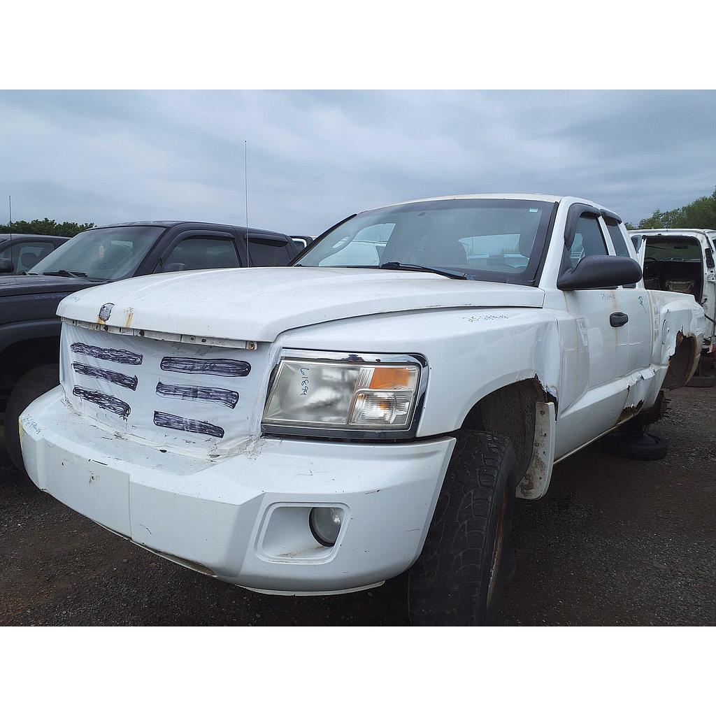 DODGE DAKOTA 2008