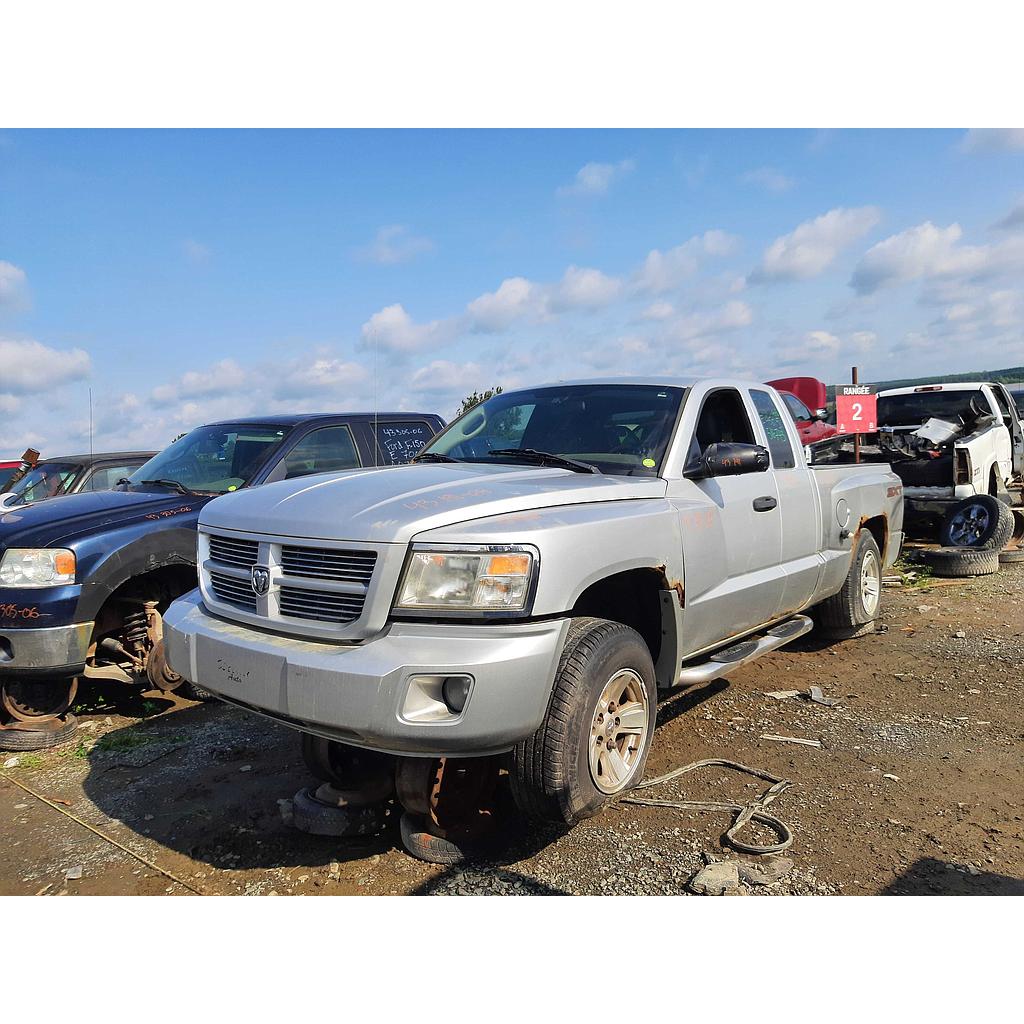 DODGE DAKOTA 2008