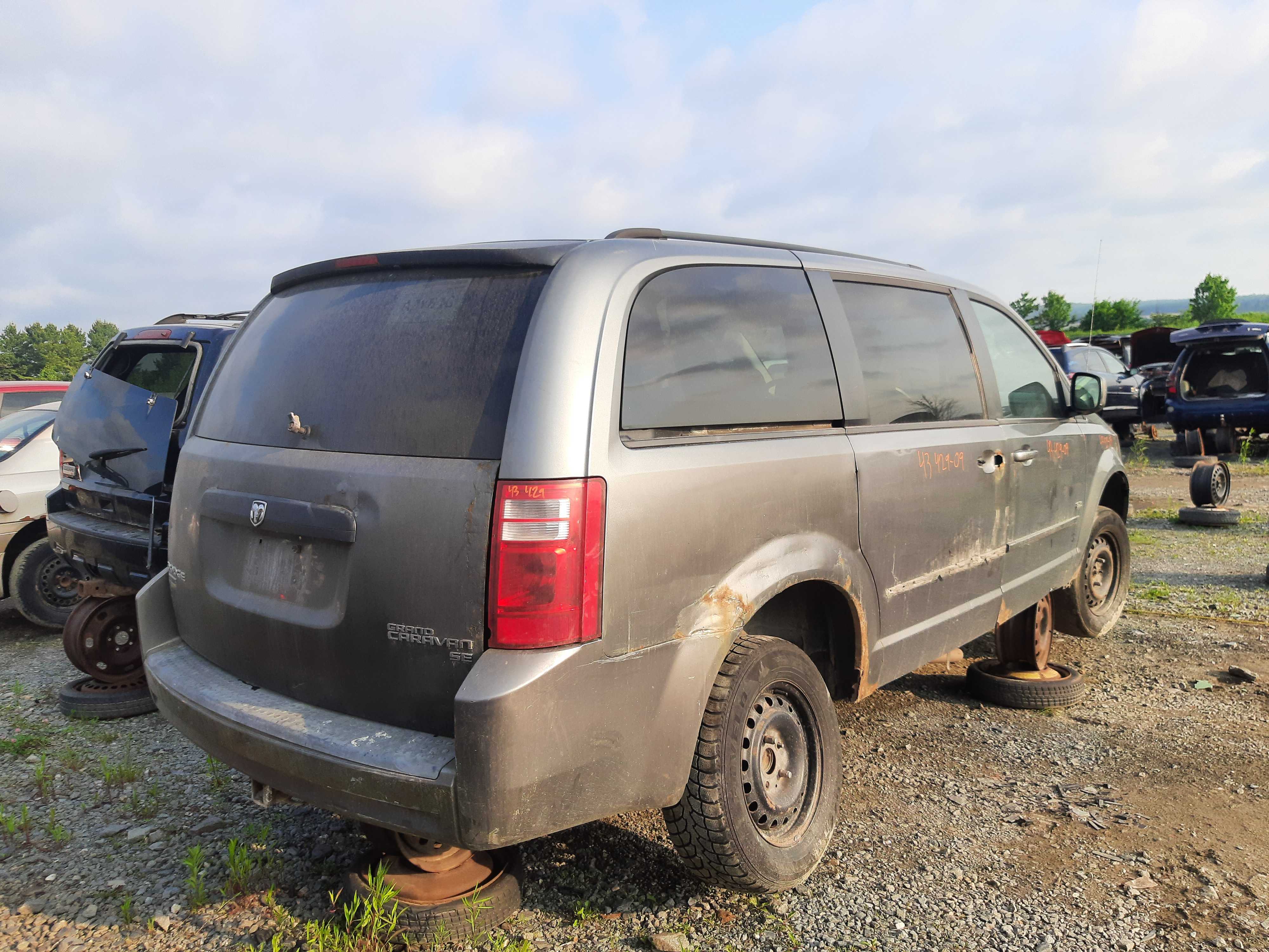 DODGE GRAND CARAVAN 2009