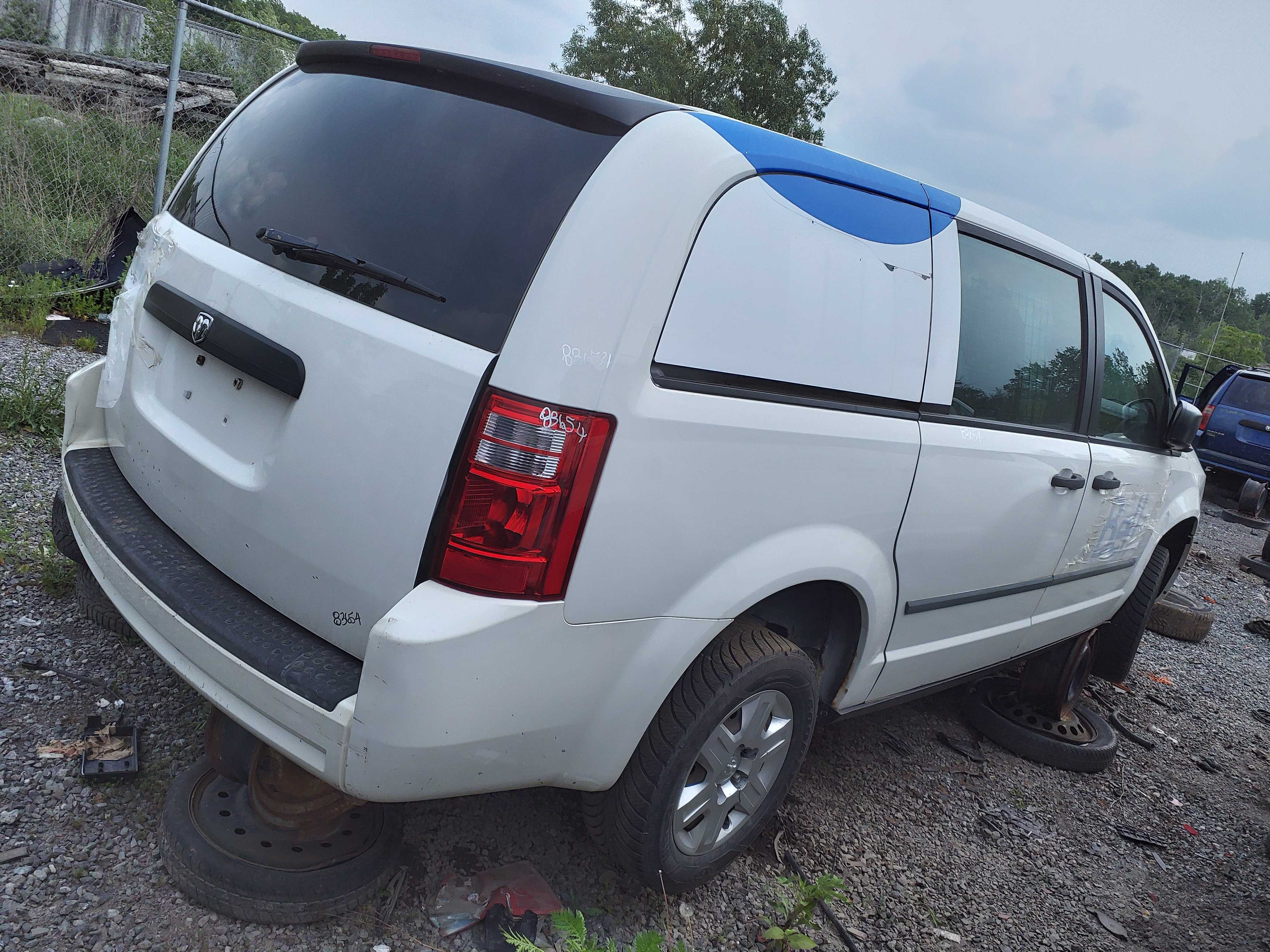DODGE GRAND CARAVAN 2010