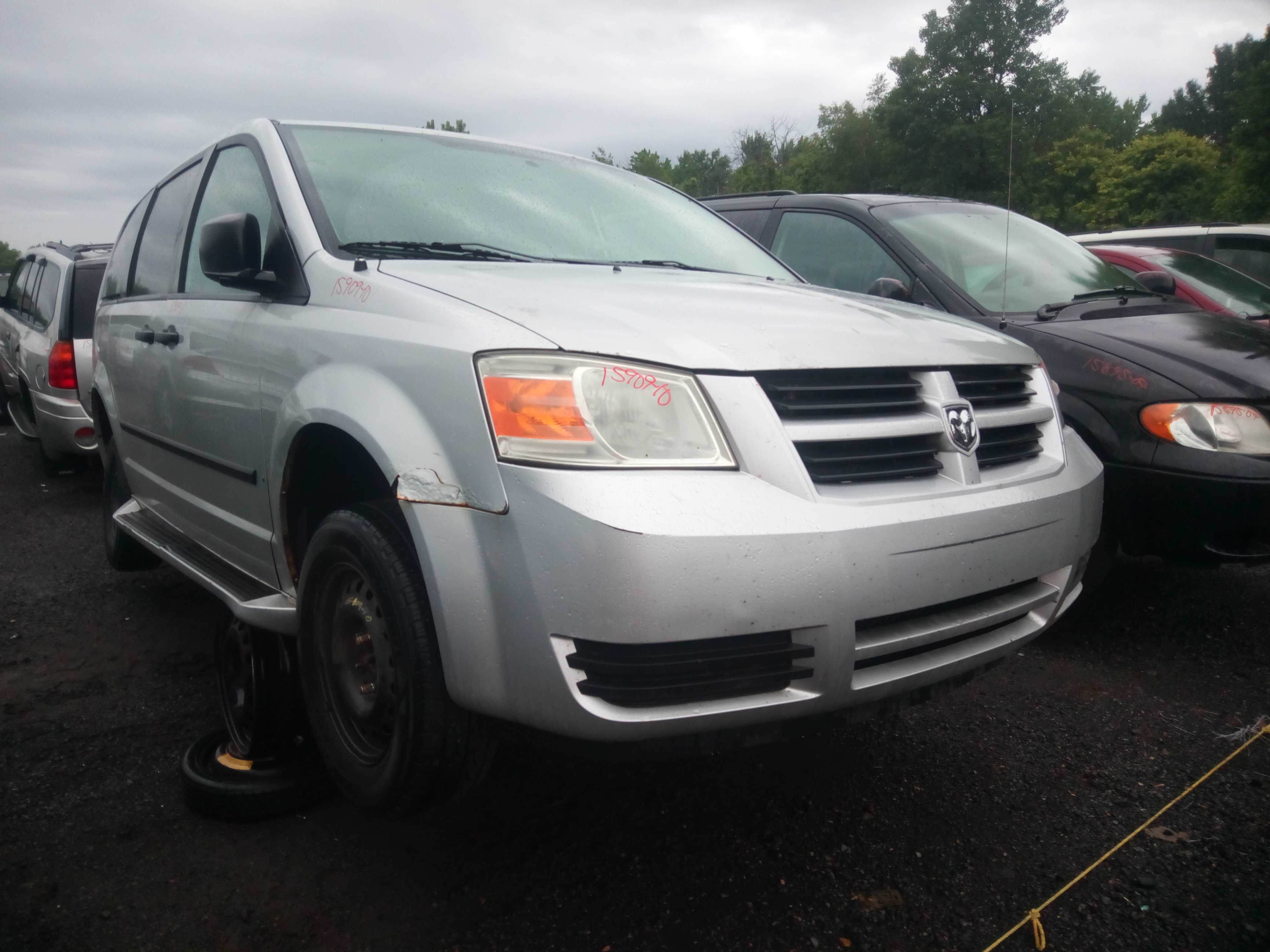 DODGE GRAND CARAVAN 2010