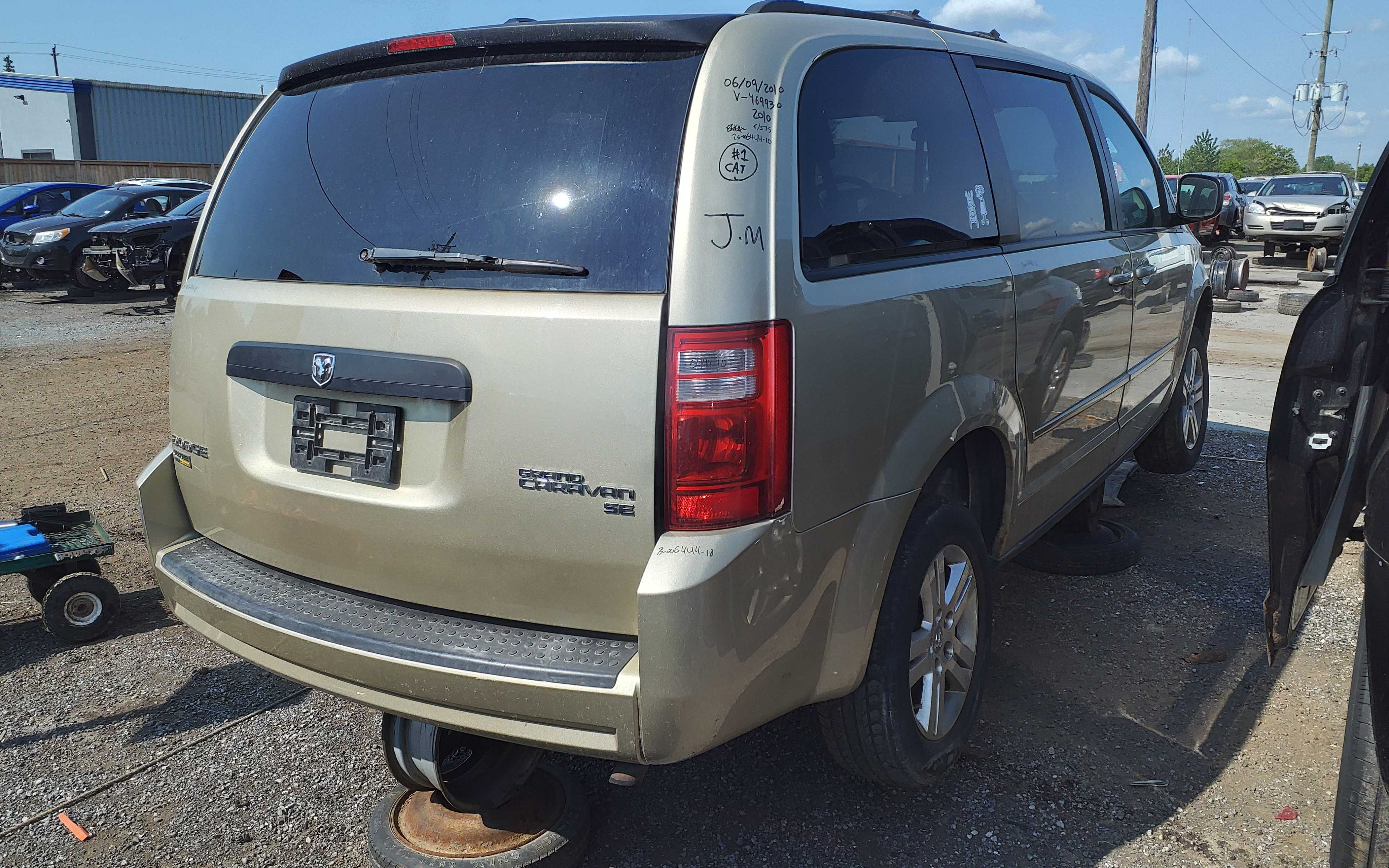 DODGE GRAND CARAVAN 2010