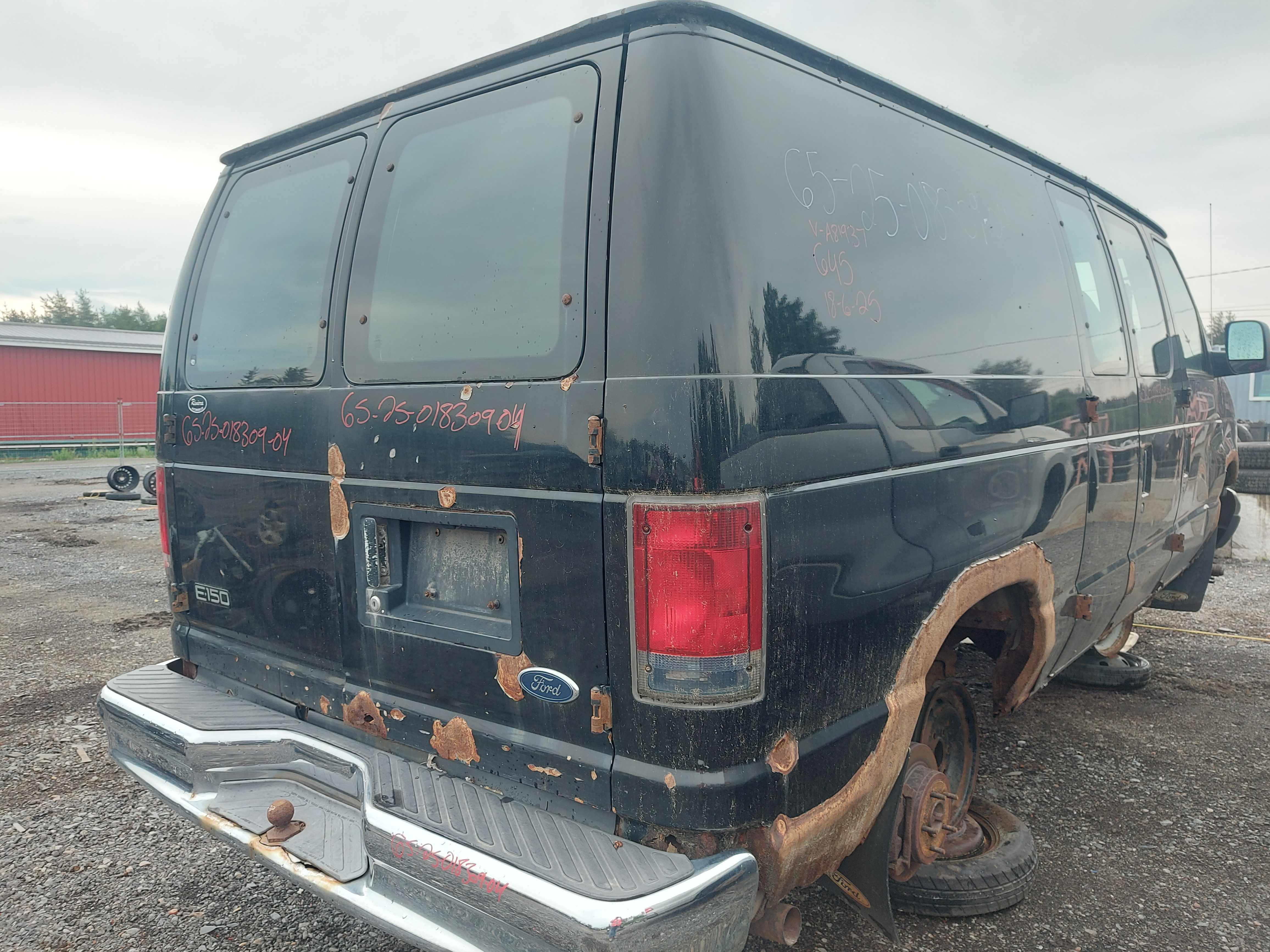 FORD ECONOLINE 2004