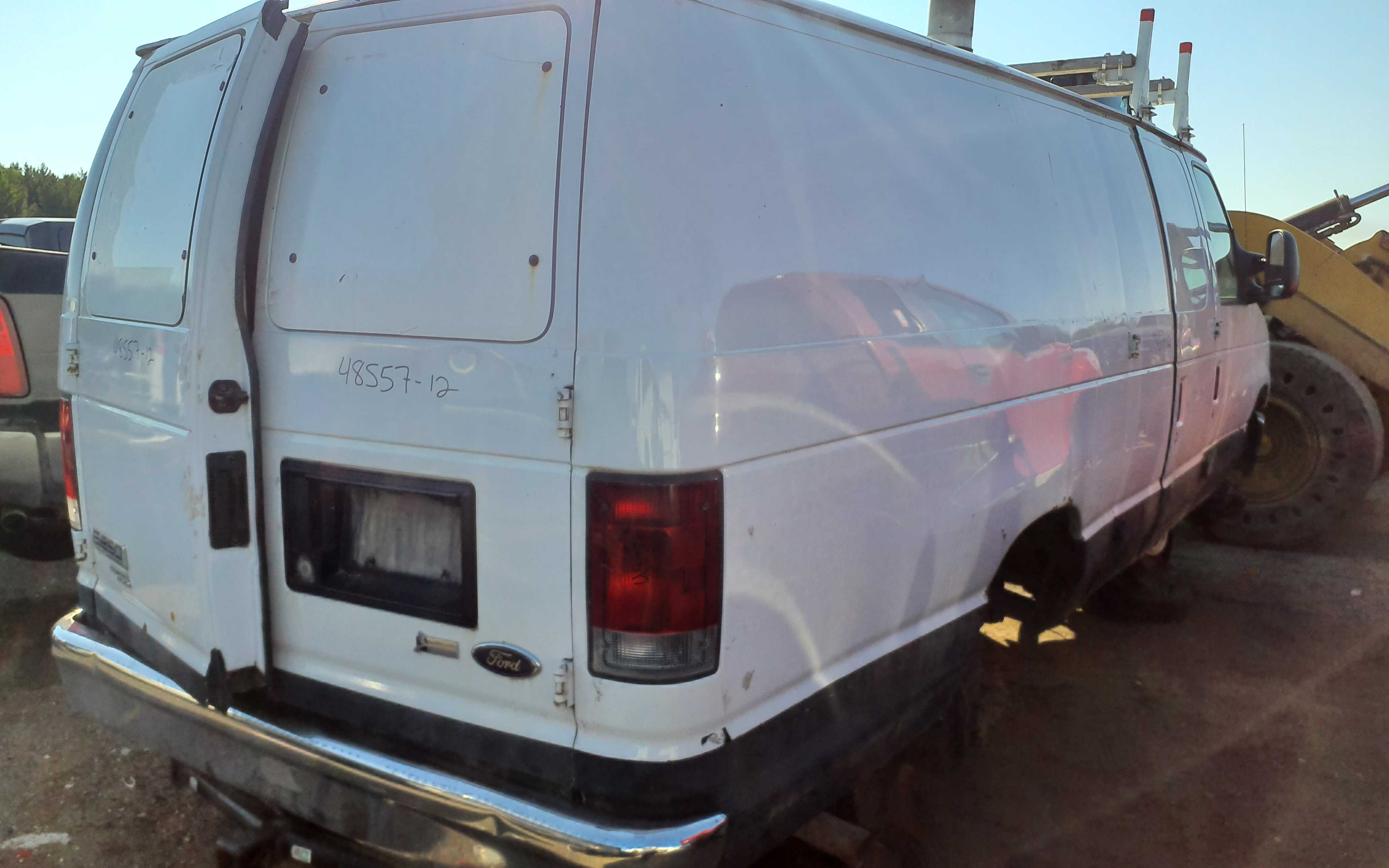 FORD ECONOLINE 2012