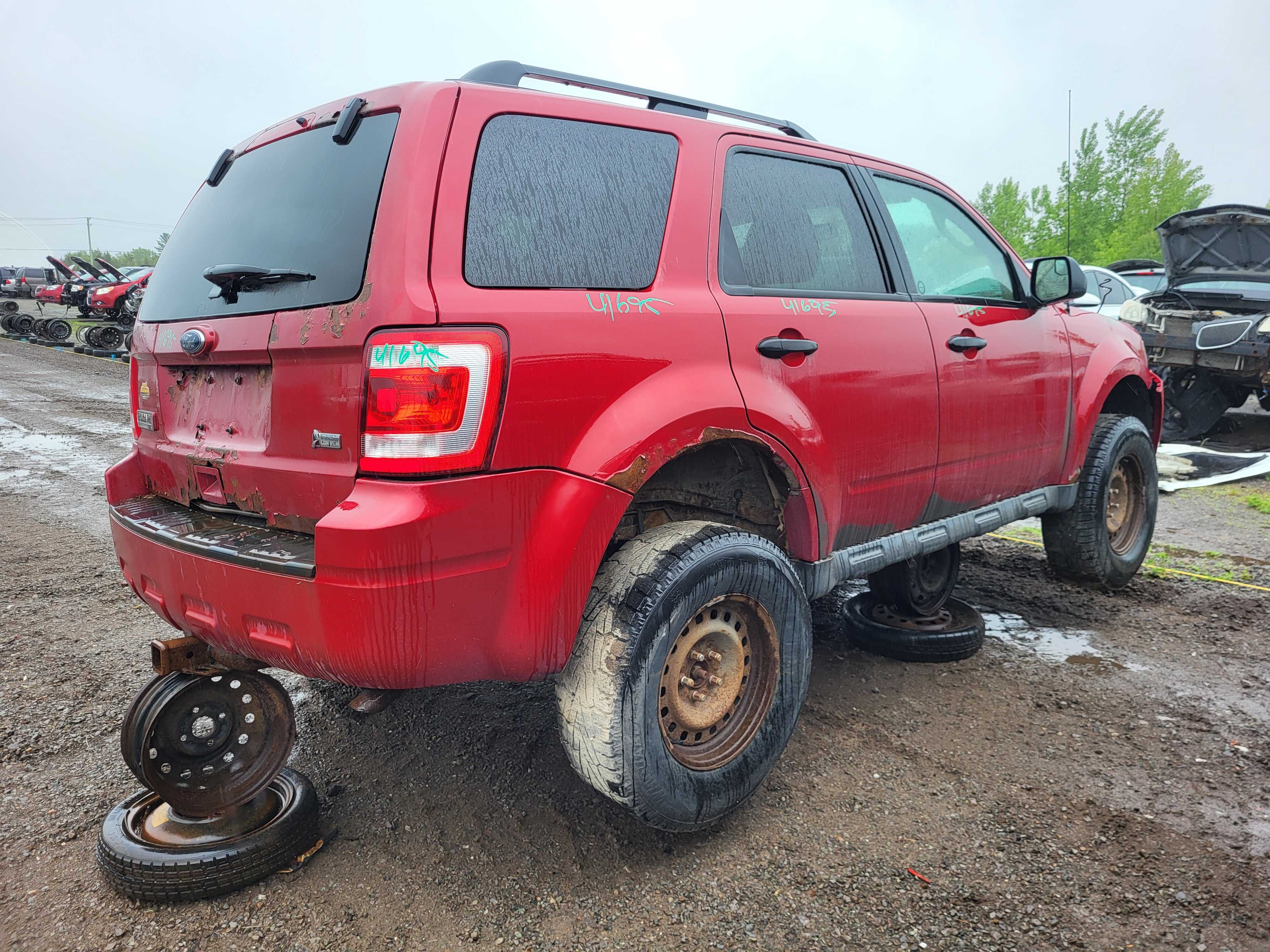 FORD ESCAPE 2010