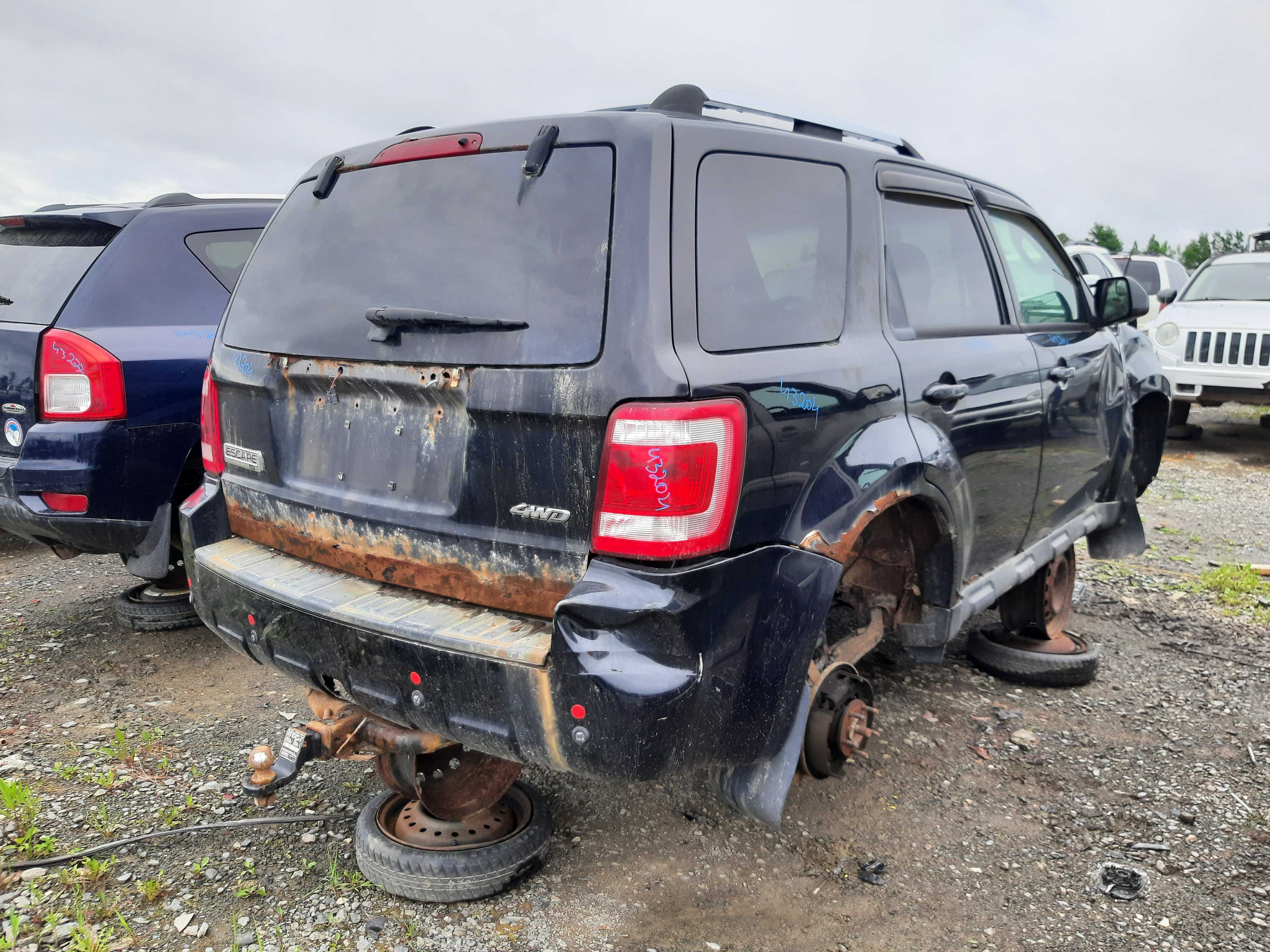 FORD ESCAPE 2010