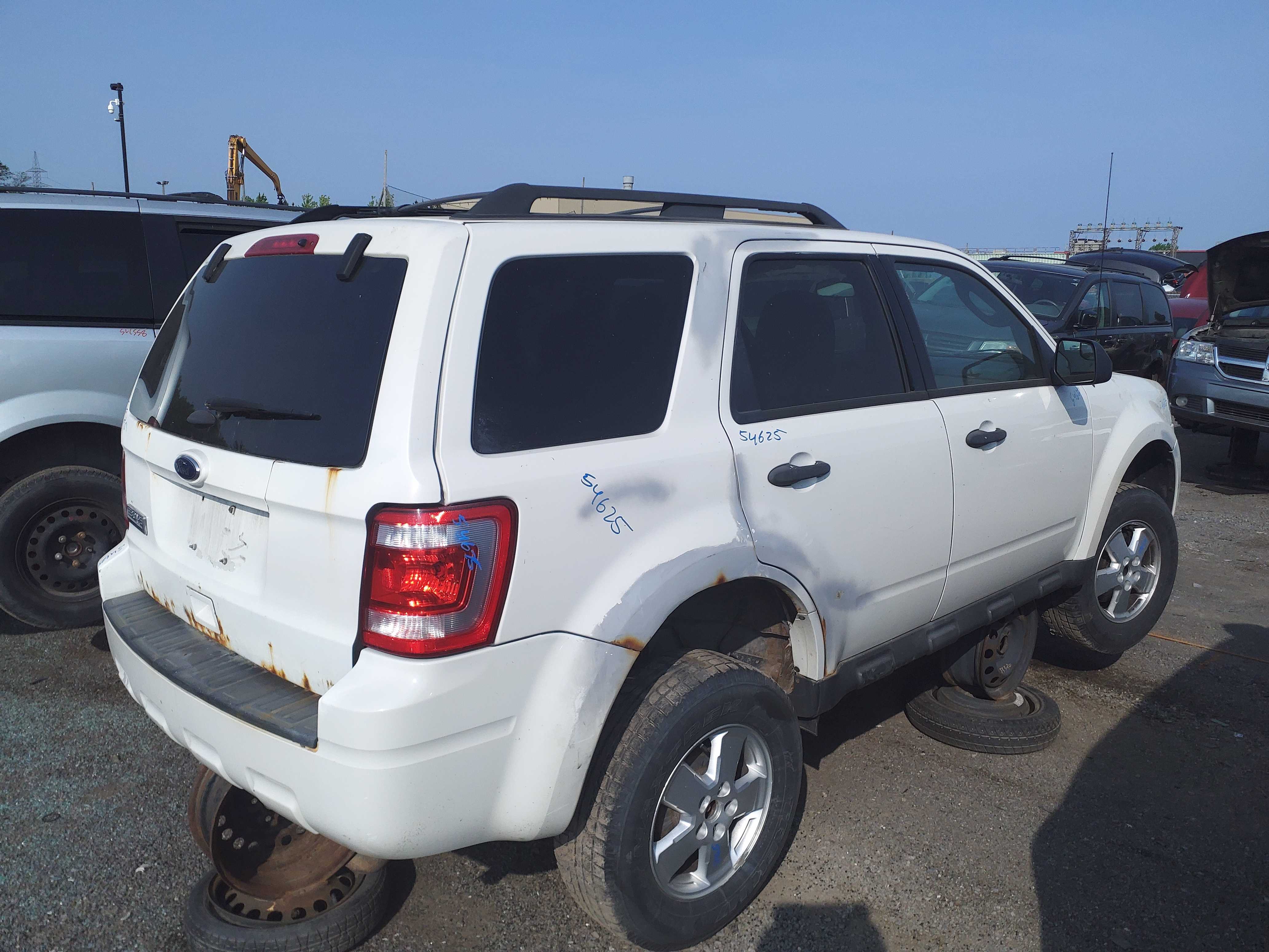 FORD ESCAPE 2011
