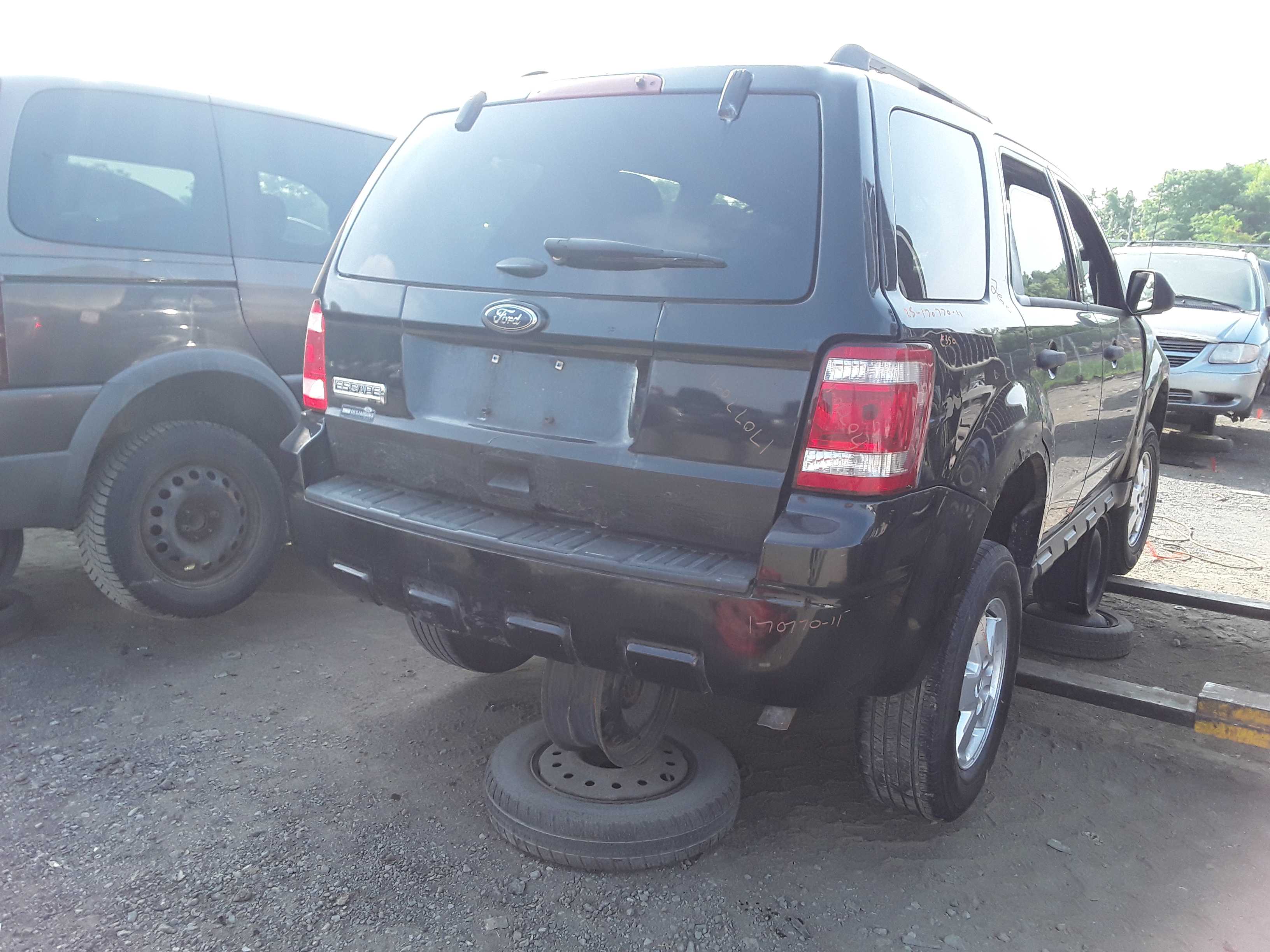 FORD ESCAPE 2011