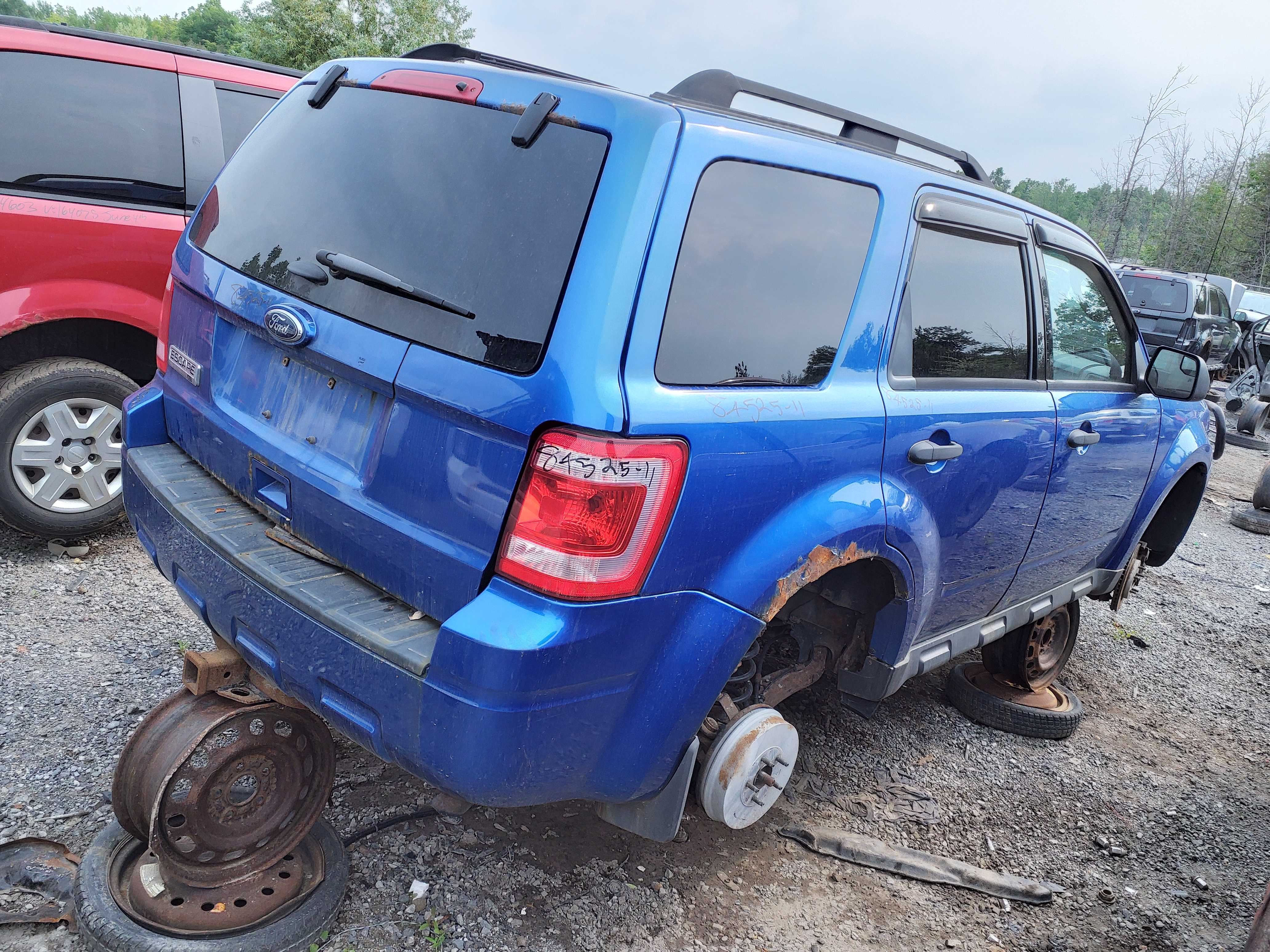 FORD ESCAPE 2011