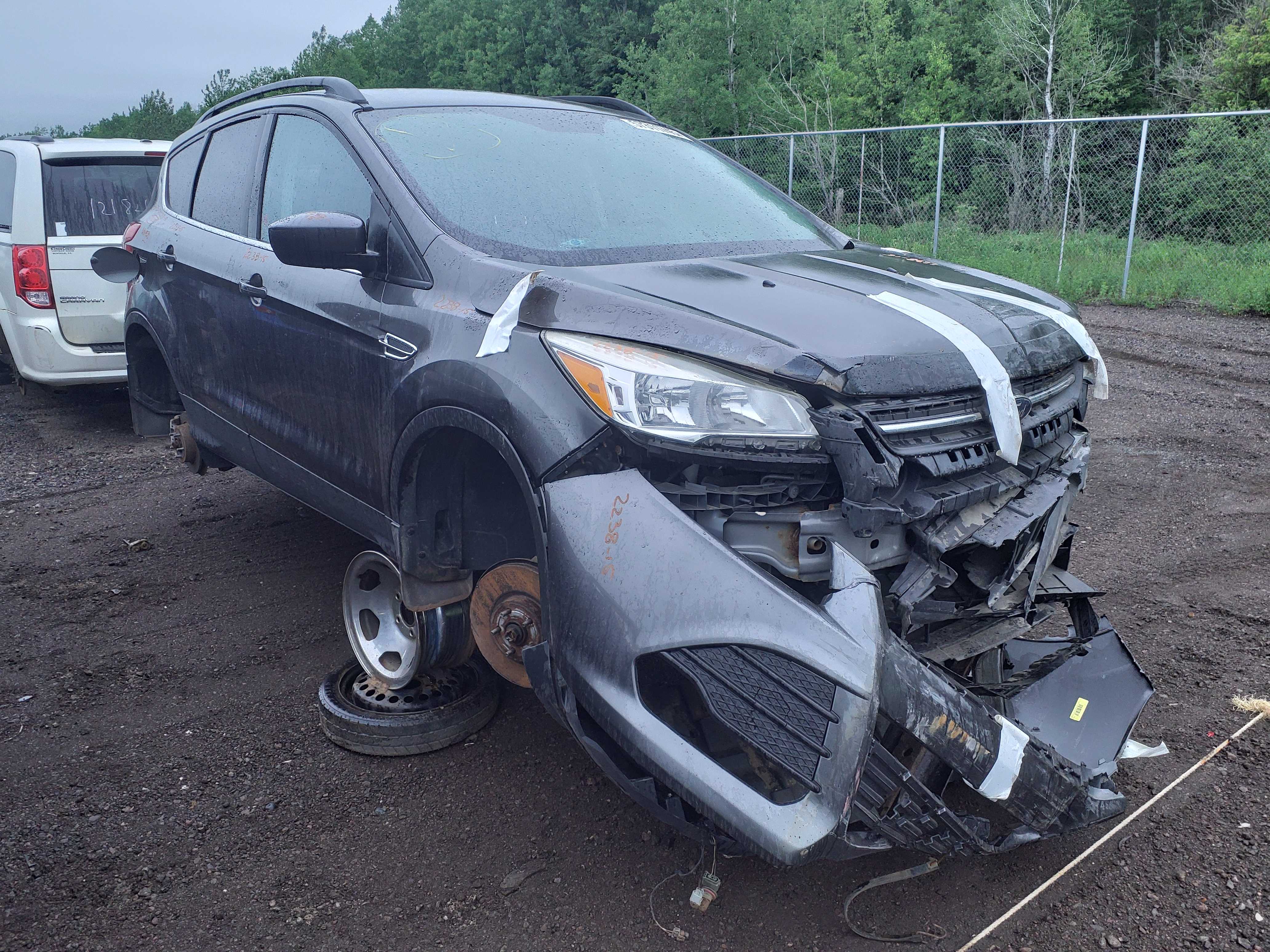 FORD ESCAPE 2015