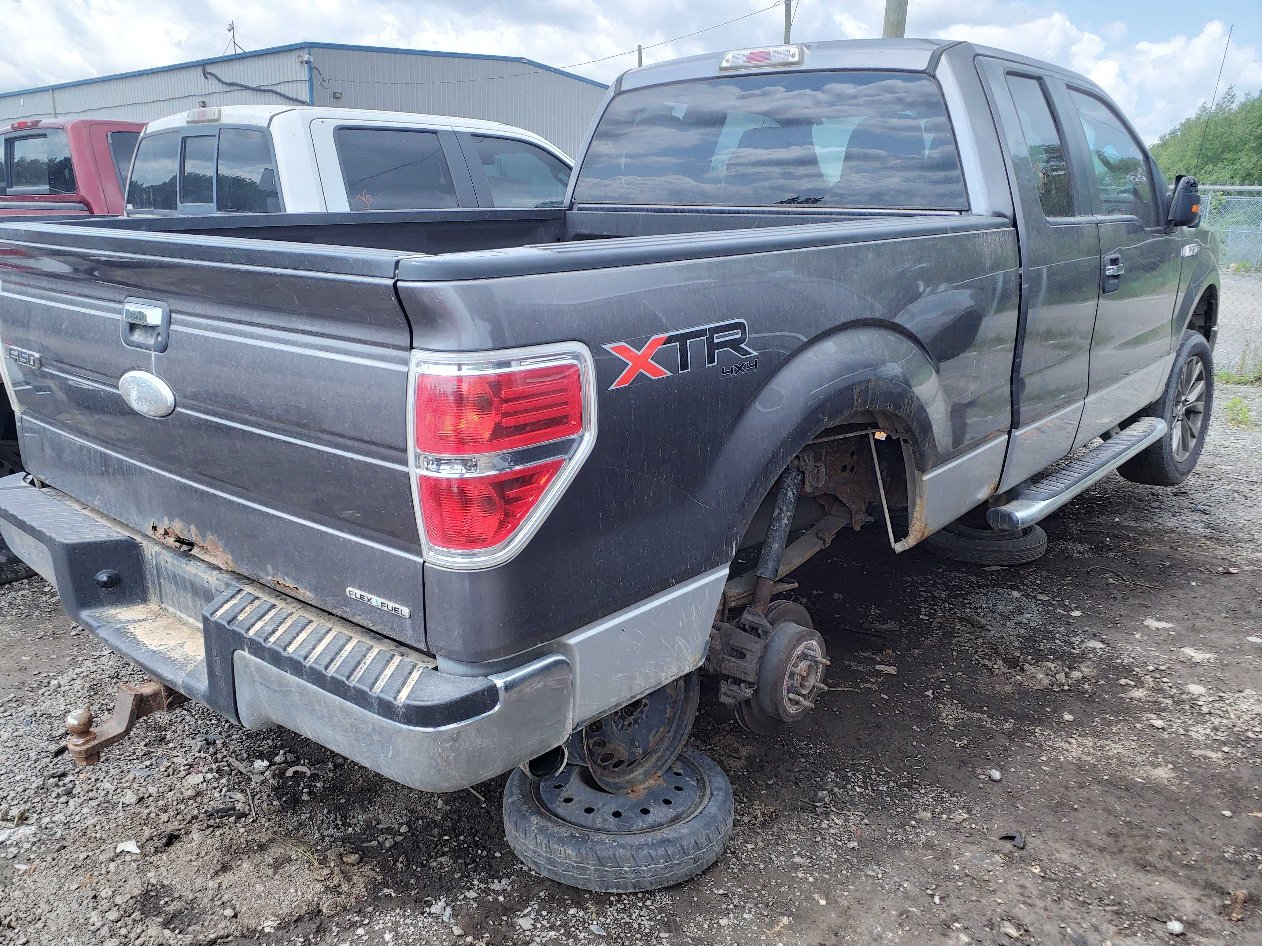 FORD F-150 2011