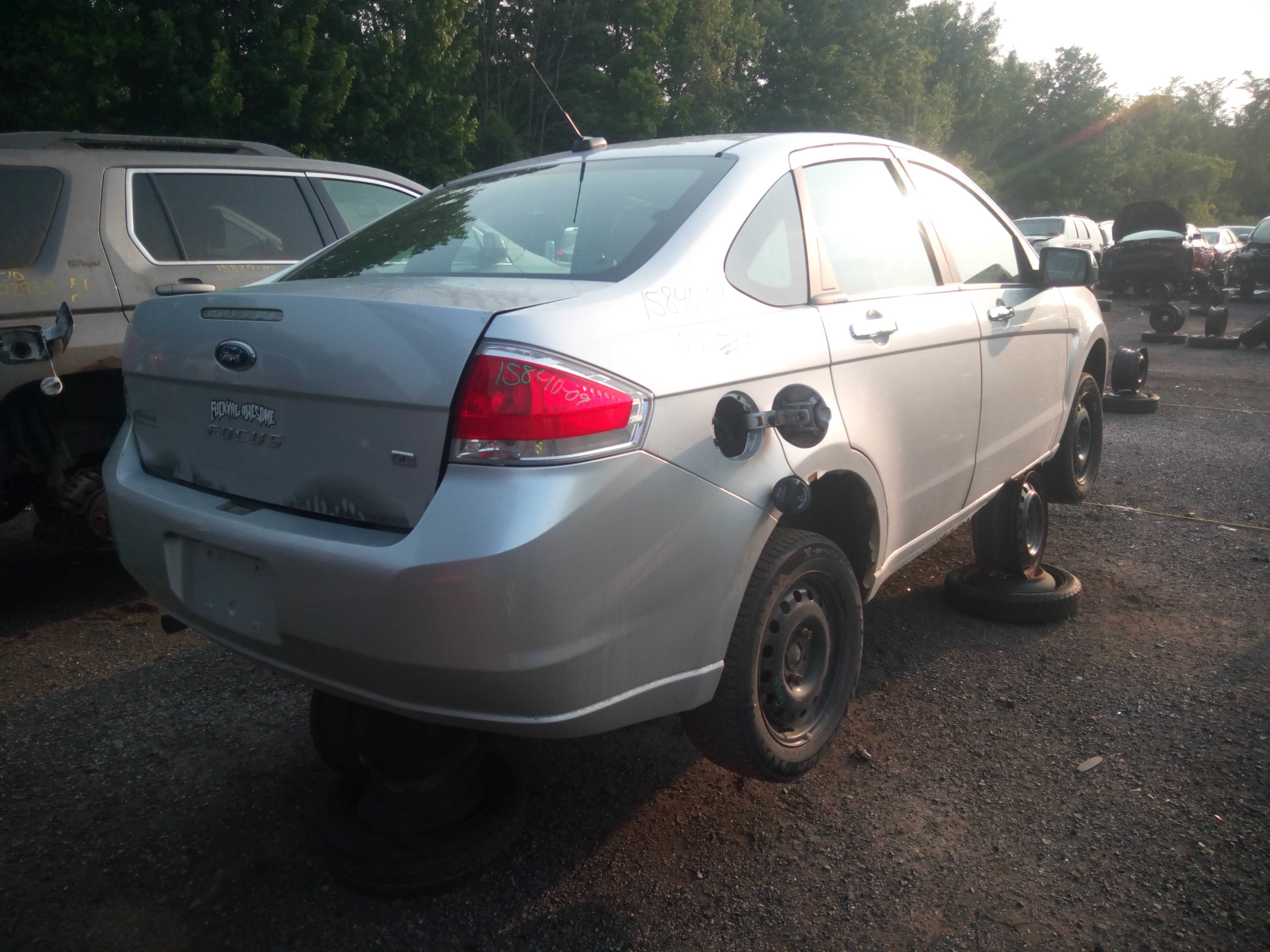 FORD FOCUS 2010