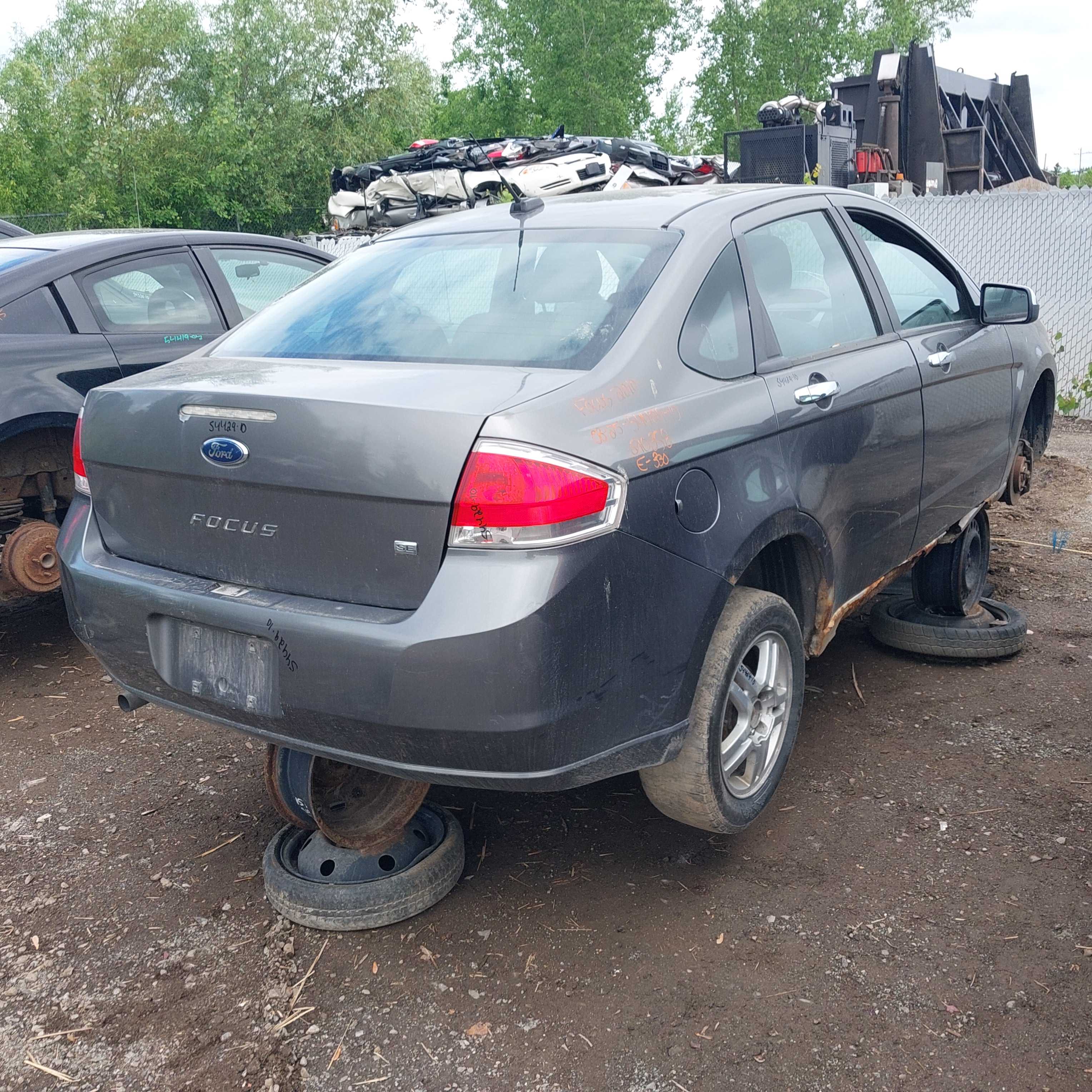 FORD FOCUS 2010