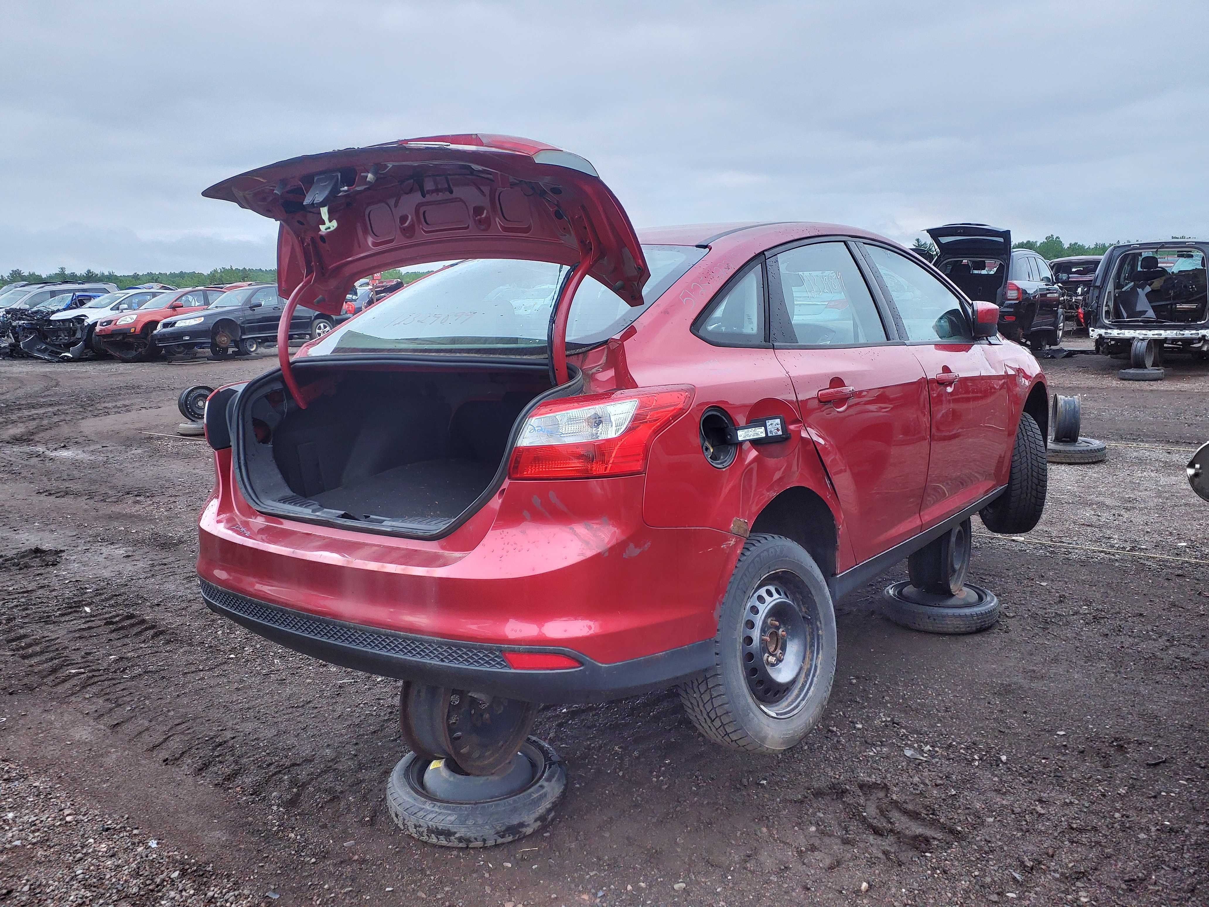 FORD FOCUS 2012