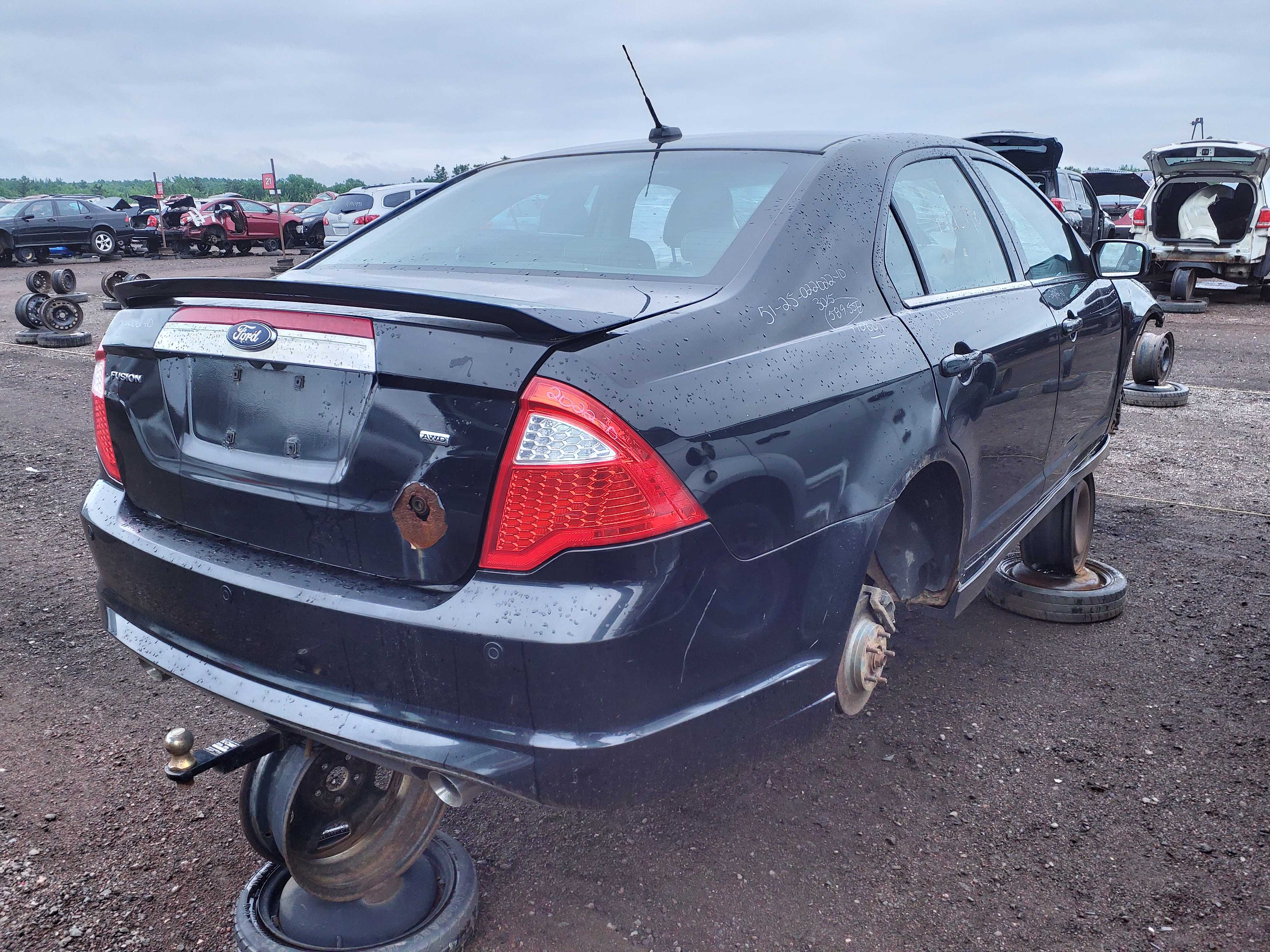 FORD FUSION 2010