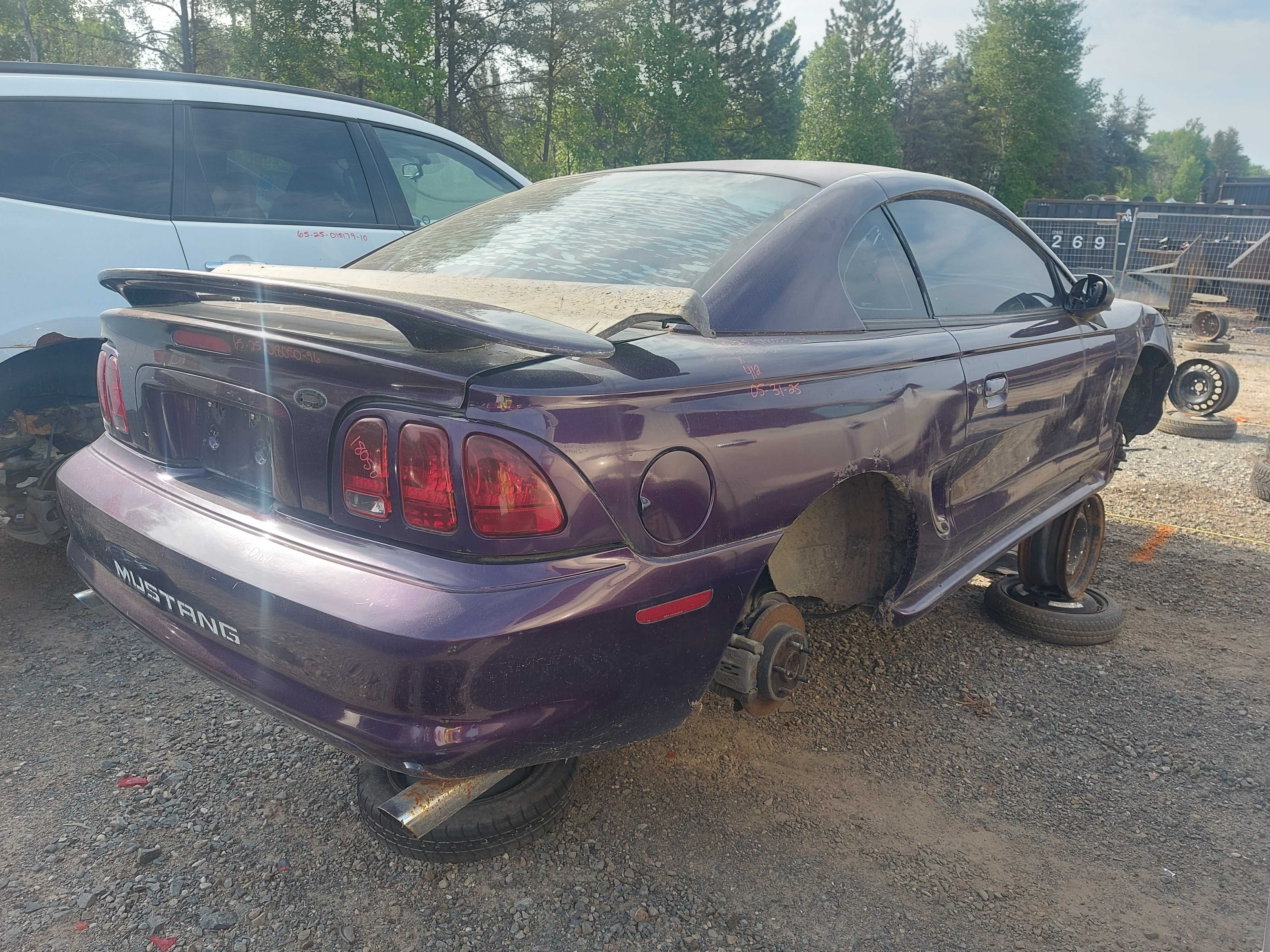 FORD MUSTANG 1996
