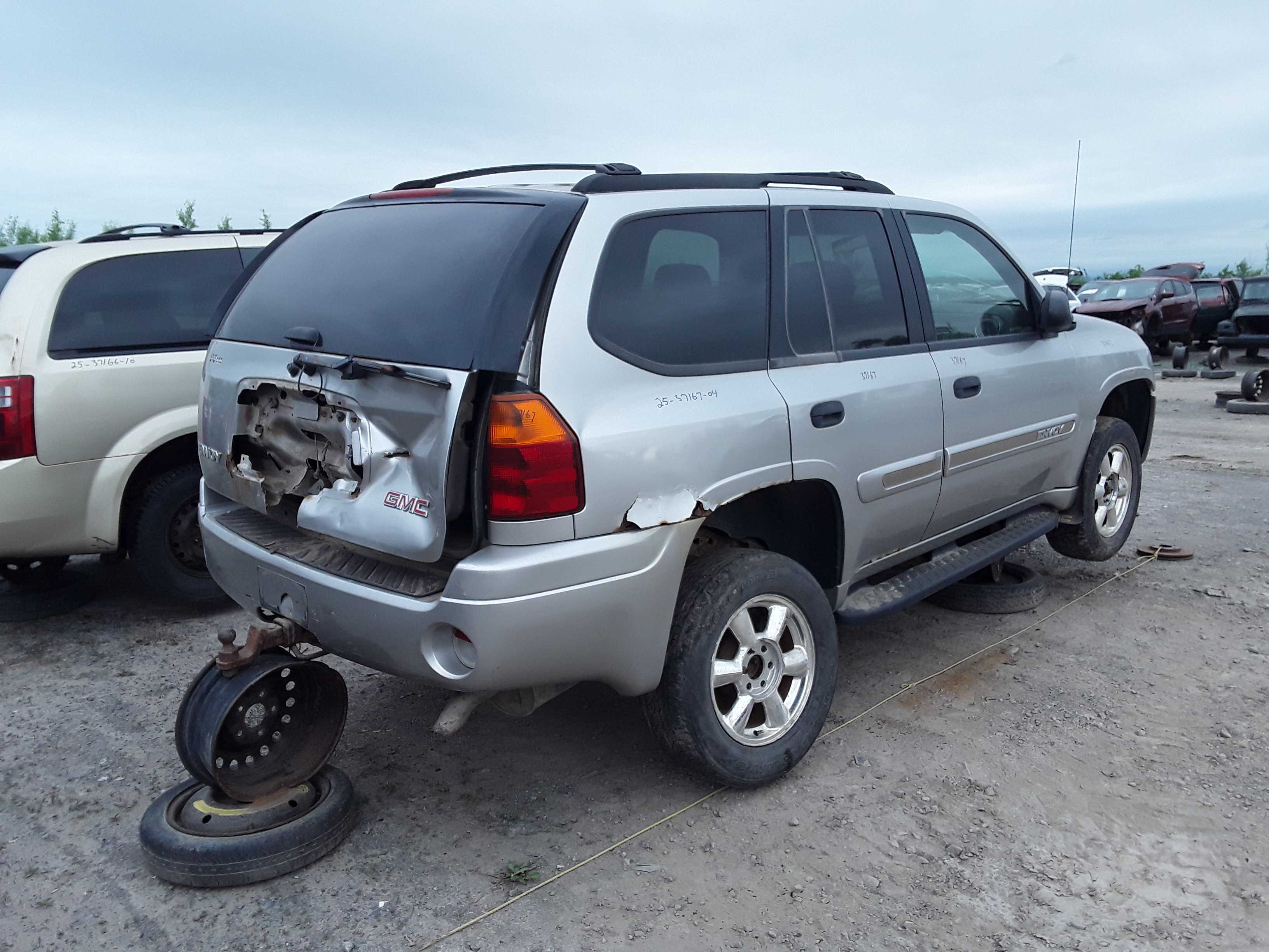 GMC ENVOY 2004