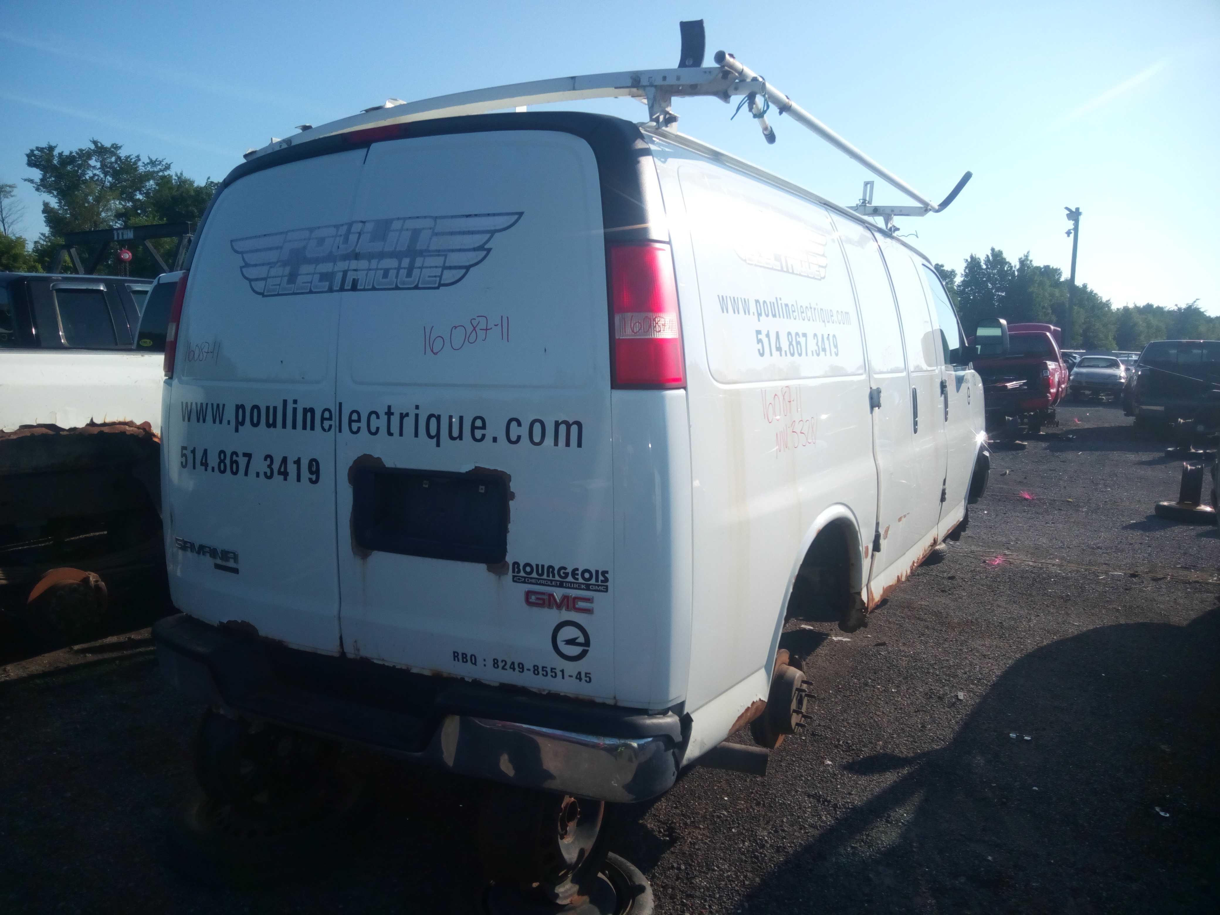 GMC SAVANA CARGO 2011